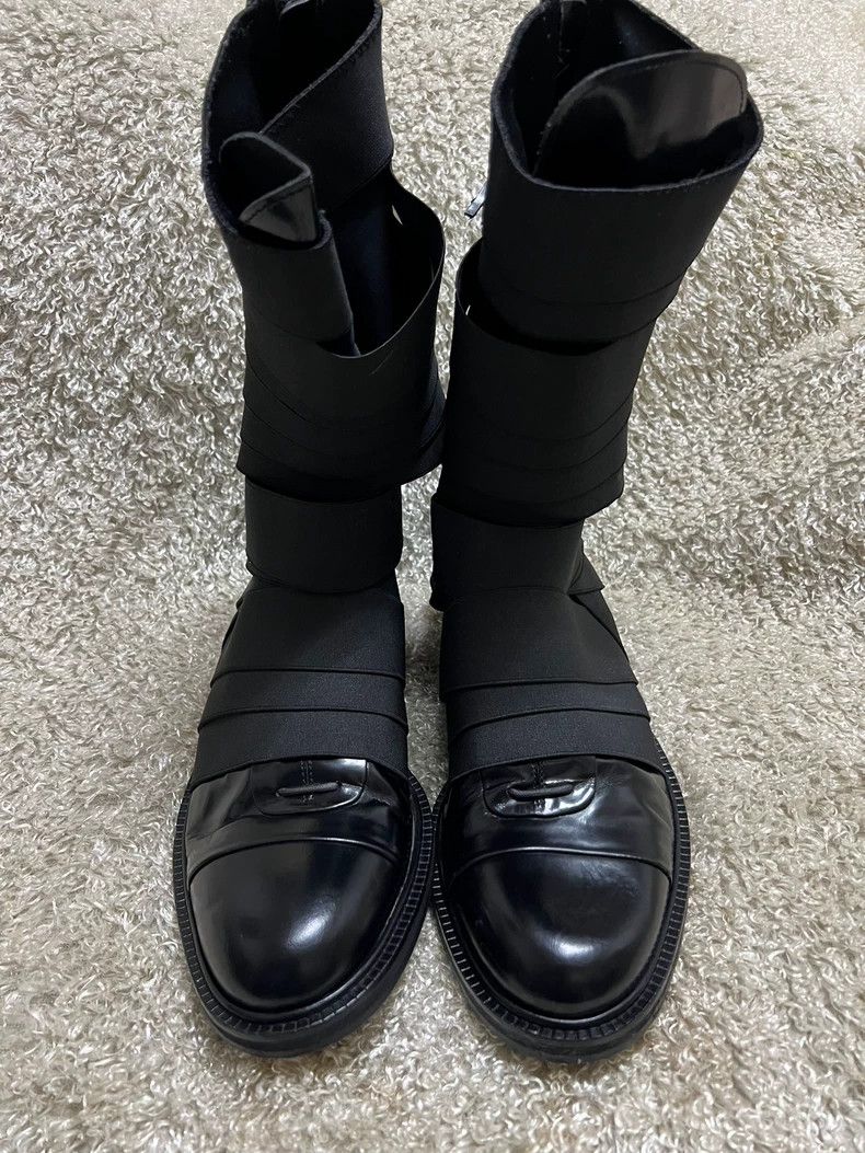 Givenchy Givenchy Men's High Top Laced Boots, Size 40, Made in Ital Size US 7 / EU 40 - 2 Thumbnail