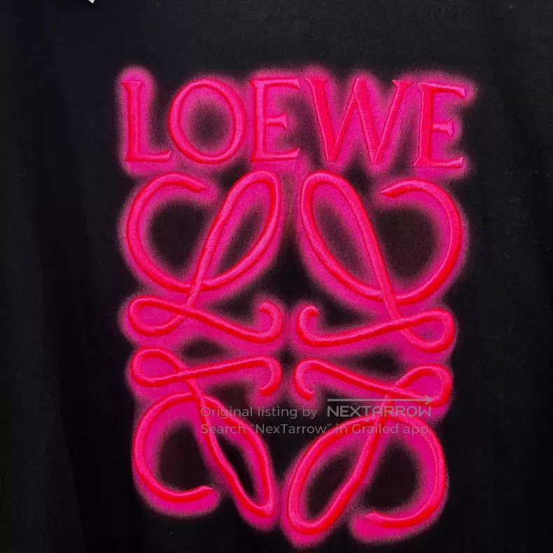 Loewe Loewe Neon pink embroidered logo short-sleeve Size XS / US 0-2 / IT 36-38 - 3 Thumbnail