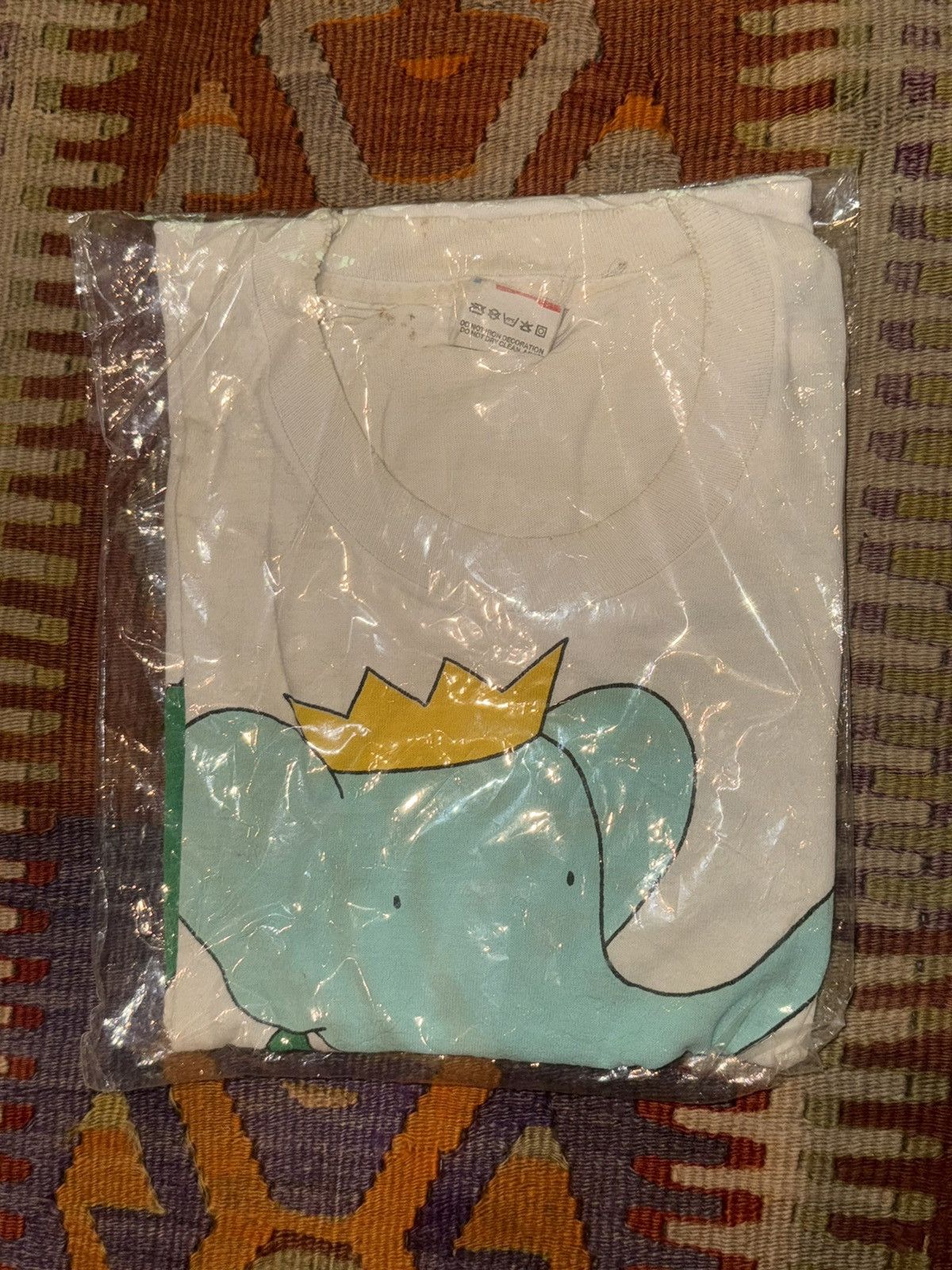 Vintage vintage babar 1988 rare t shirt sz L usa cartoon elephant Size US L / EU 52-54 / 3 - 2 Thumbnail