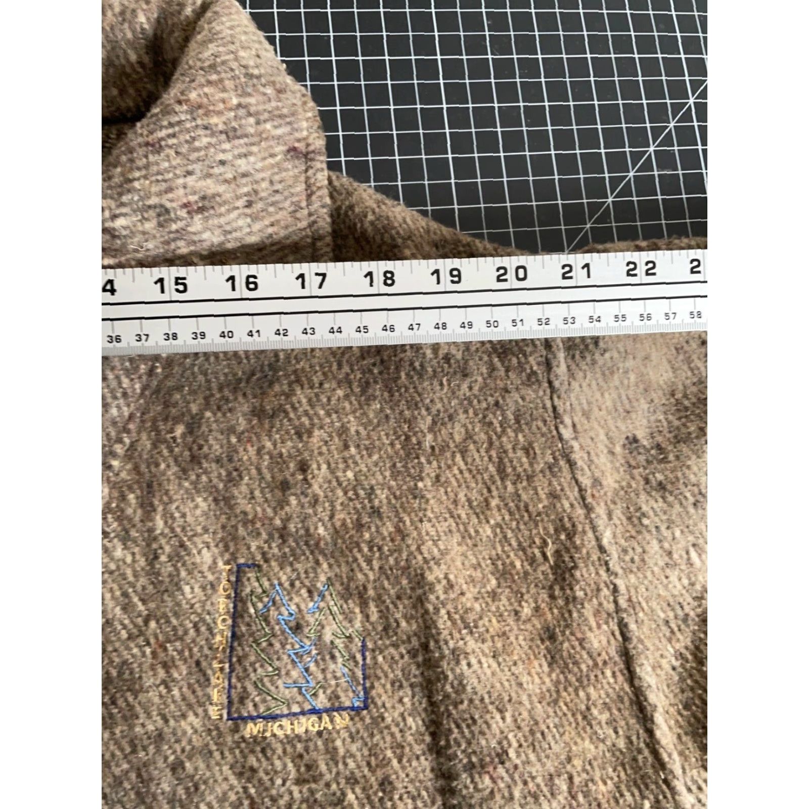 Vintage VINTAGE Earth Ragz Torch Lake Michigan 1/4 Zip Sweater Adult Medium Brown Pullover Size US M / EU 48-50 / 2 - 7 Thumbnail