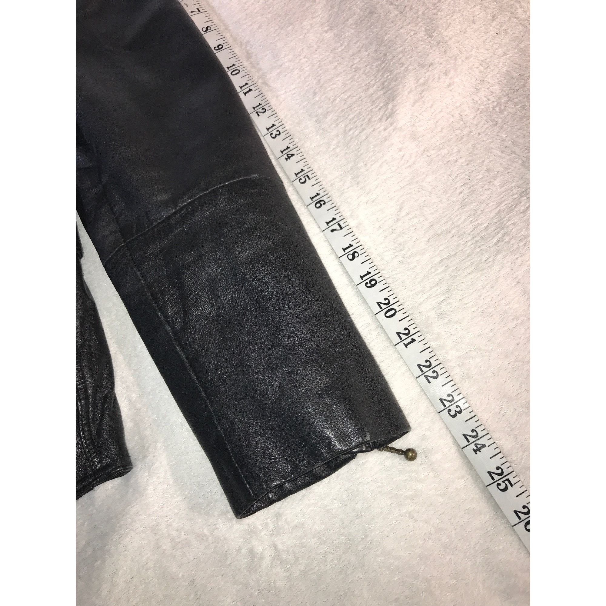 Vintage Fabiani Women's Black Leather V Neck Belted Moto Y2K Jacket Size S / US 4 / IT 40 - 7 Thumbnail