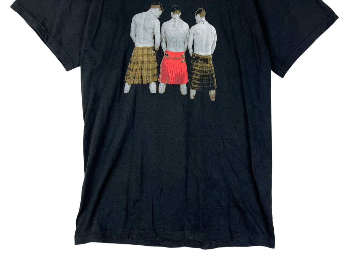 Japanese Brand × Vintage Vintage Y2K Scottish Art Photo Line Up T shirt Size US M / EU 48-50 / 2 - 4 Thumbnail