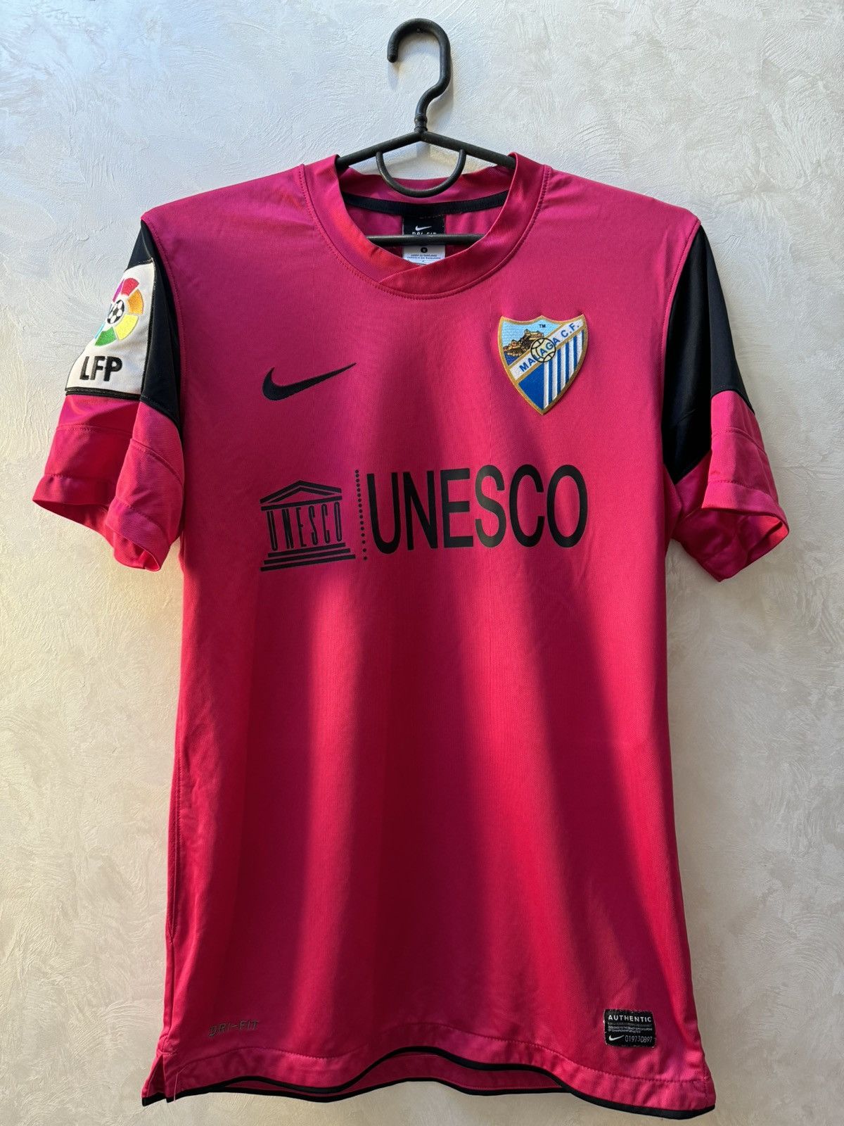 Nike × Vintage Malaga C.F. 2011 2012 away shirt football jersey Size US S / EU 44-46 / 1 - 1 Thumbnail