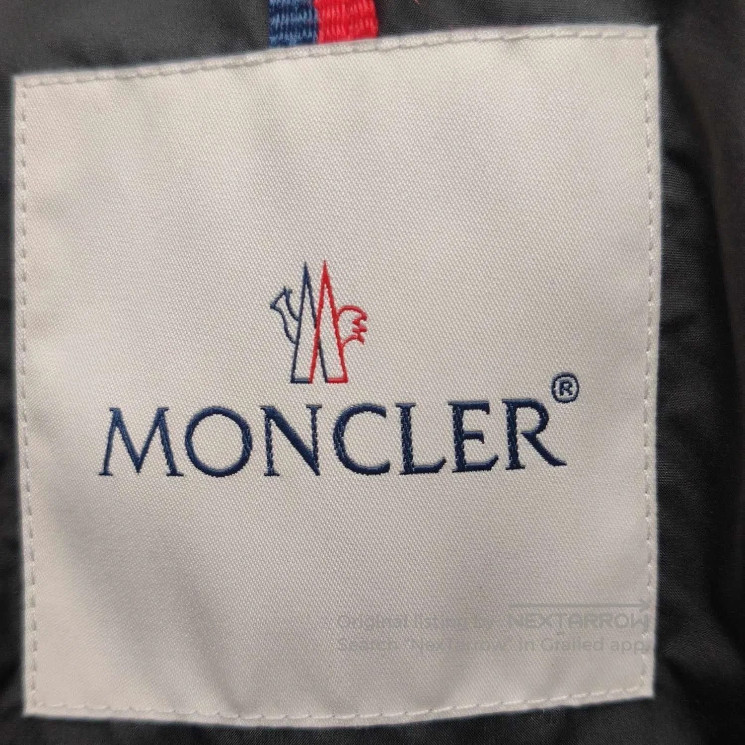 Moncler Black Puffer Jacket M Size.