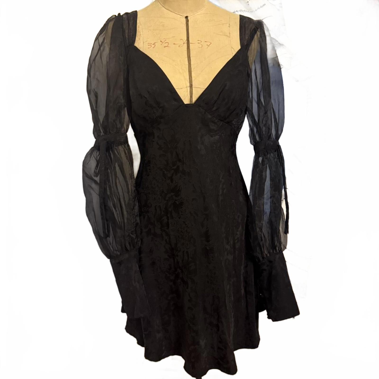 For Love & Lemons For Love & Lemons Gabrielle Puff Sleeve Mini Dress Size S Size S / US 4 / IT 40 - 1 Thumbnail