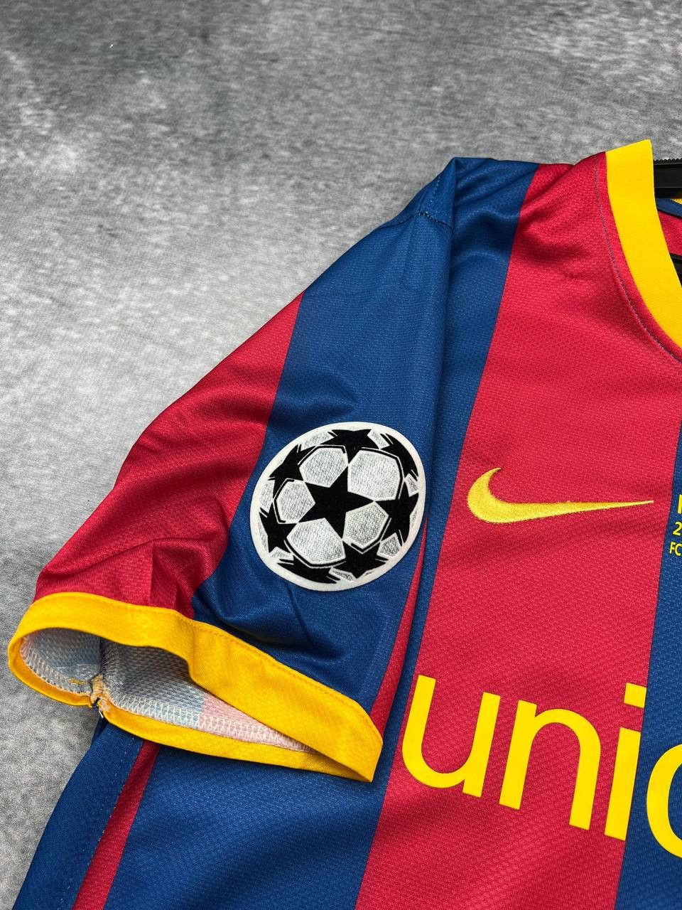 Nike Nike F.C Barcelona #11 Neymar JR Size US M / EU 48-50 / 2 - 9 Thumbnail