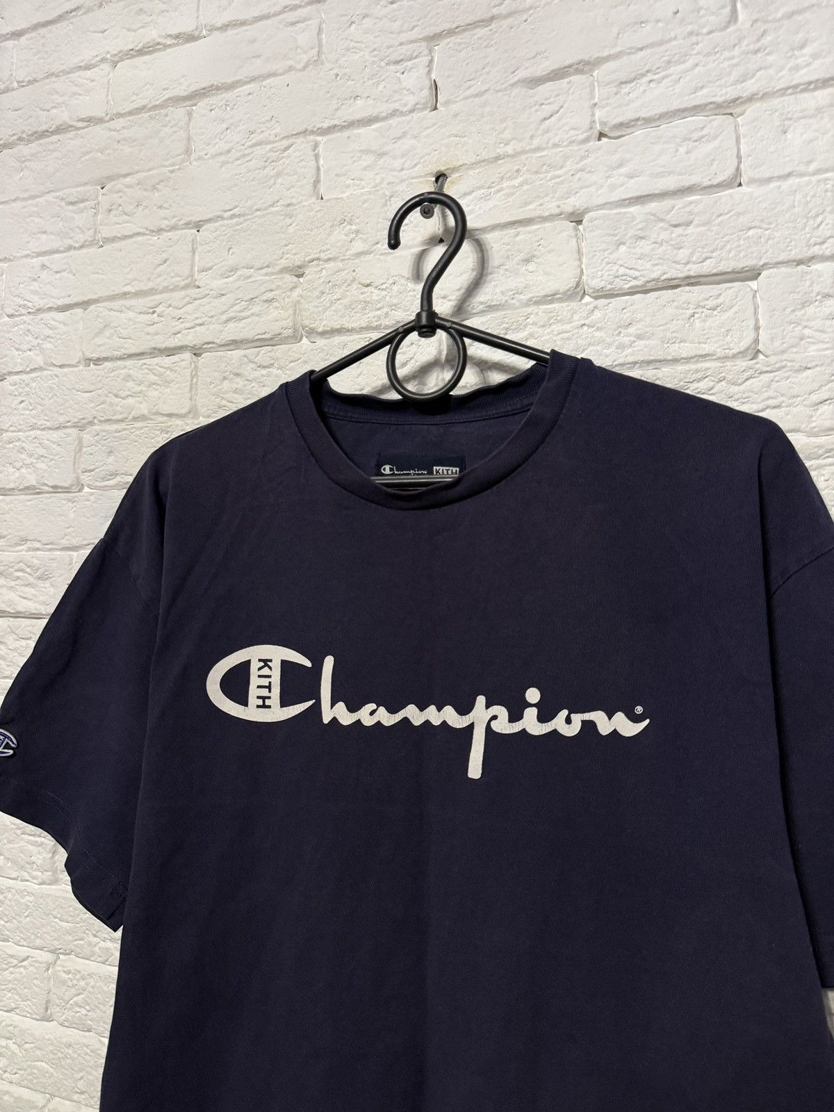 Champion × Kith Kith x Champiom Script Logo Tee 2018 Huge Logo T-shirt Sz S Size US S / EU 44-46 / 1 - 2 Thumbnail