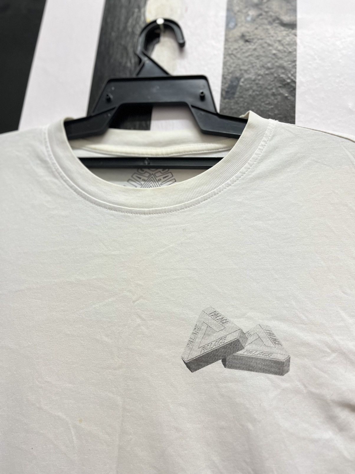 Palace Palace Tri gaine tee Size US L / EU 52-54 / 3 - 2 Thumbnail