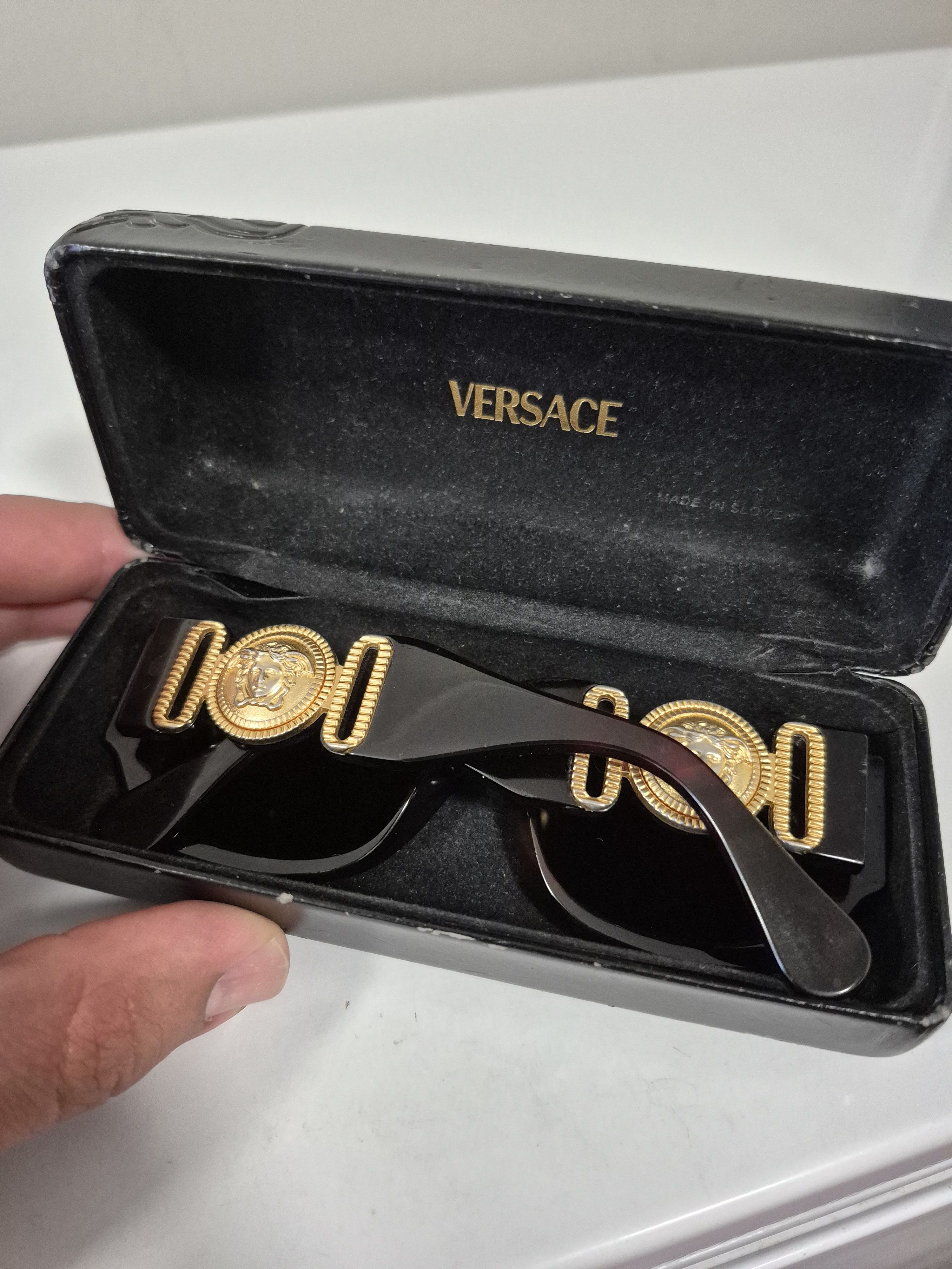 Versace Vintage Gianni Versace Sunglasses big logo medusa Size ONE SIZE - 6 Thumbnail