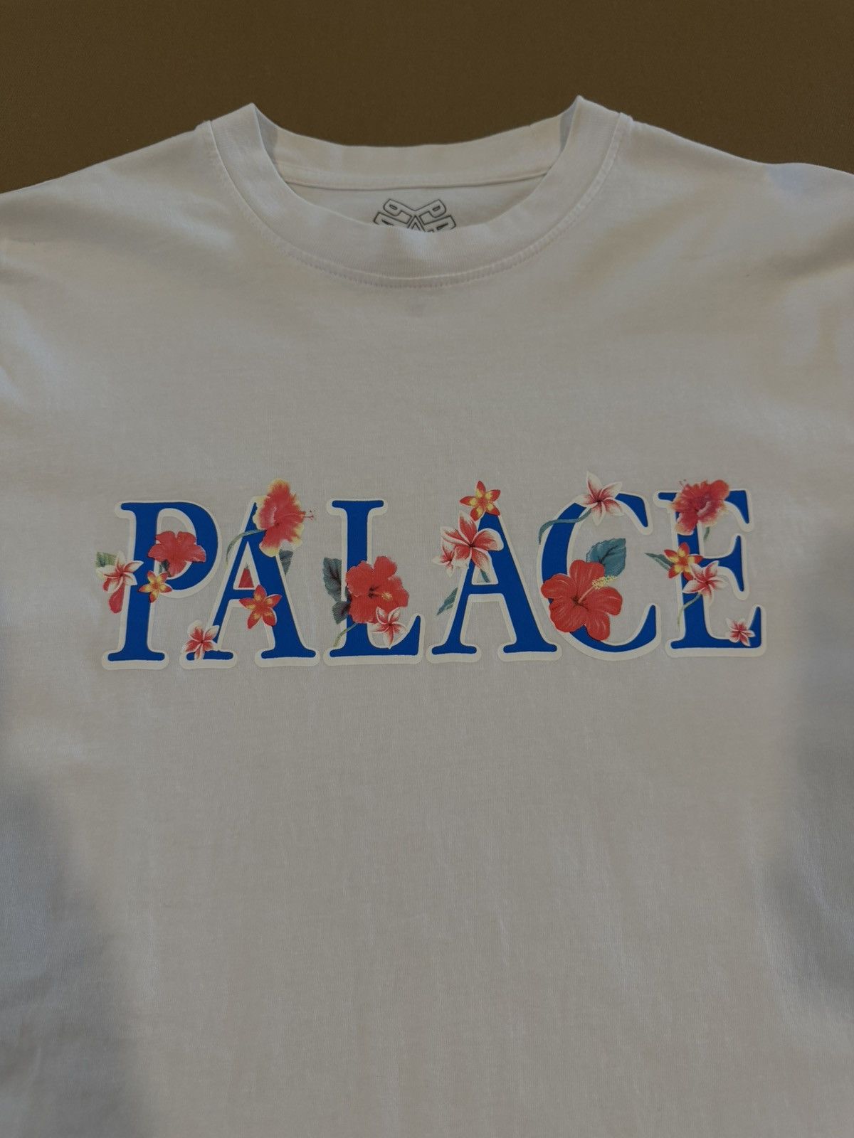 Palace Palace “Thanks A Bunch” SS22 Tshirt Size US M / EU 48-50 / 2 - 3 Thumbnail