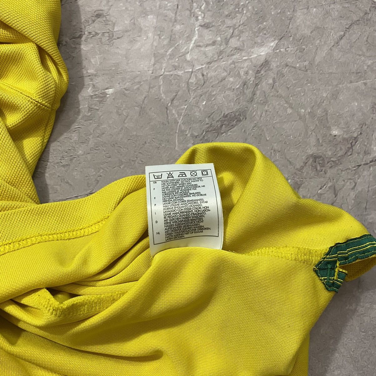 VINTAGE NIKE BRAZIL TEE SOCCER JERSEY 99/00s