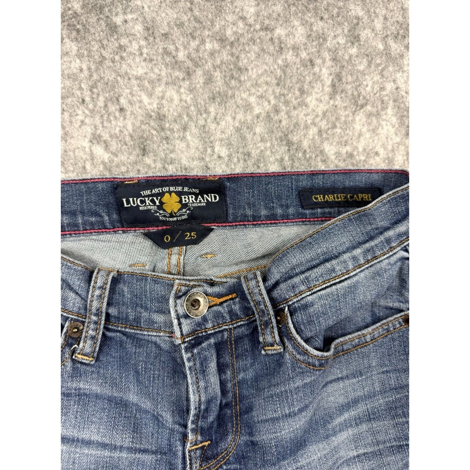 Lucky Brand Lucky Brand Jeans Women's 0/25 Blue Straight Leg Casual Denim 5-Pocket Dark Wash Tailored Fit 25in Inseam Mens? Size 25" / US 0 / IT 36 - 2 Thumbnail