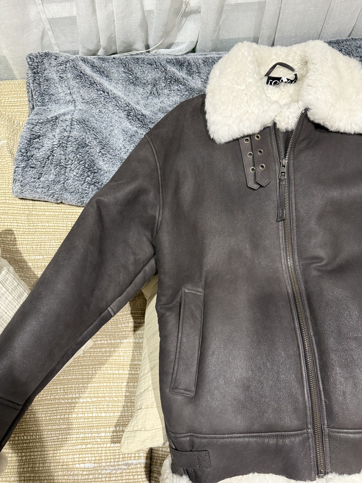 Loewe Loewe Mens Shearling Aviator Jacket size large Size US L / EU 52-54 / 3 - 3 Thumbnail
