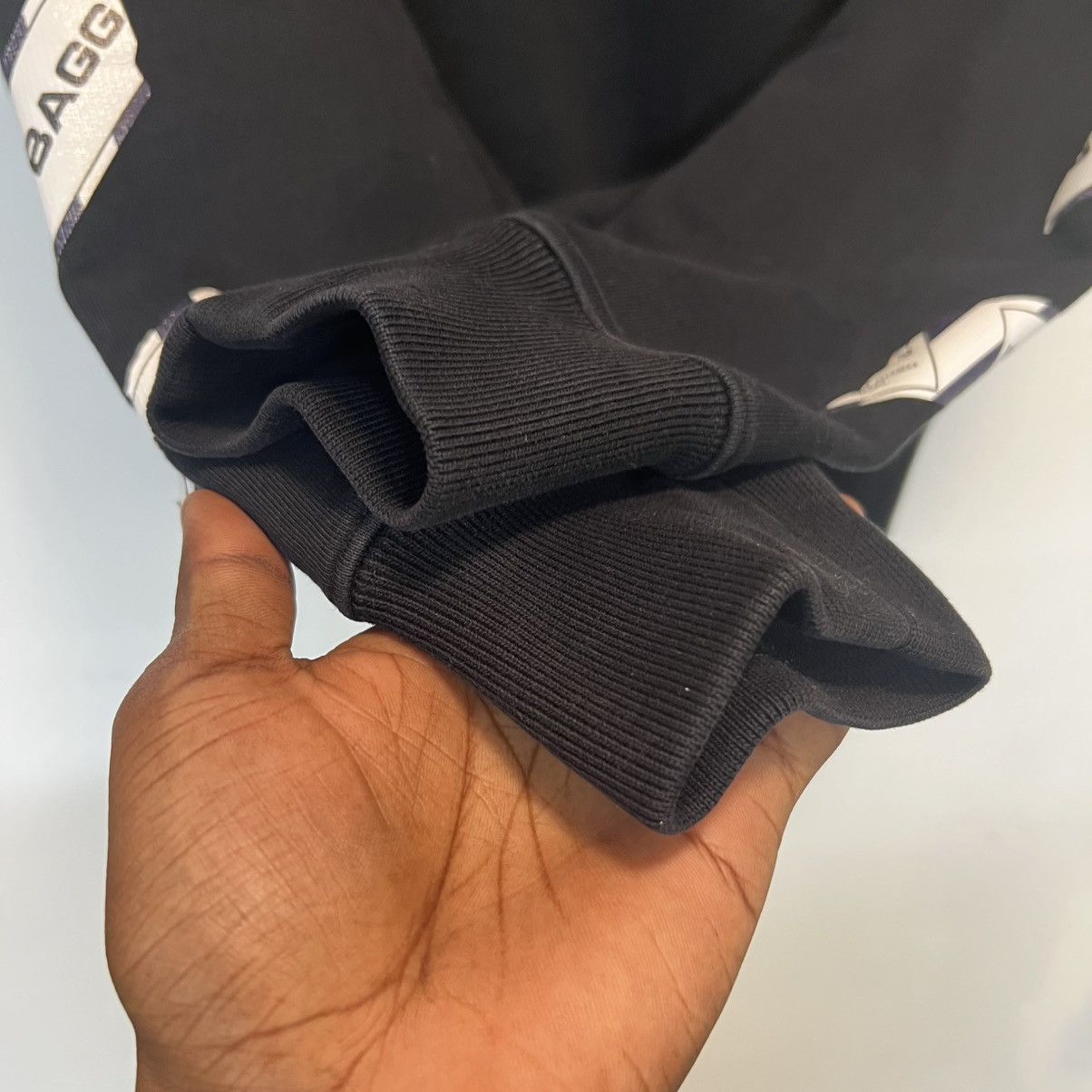 Off-White Off White Airport Tape Hoodie Black Size US M / EU 48-50 / 2 - 8 Thumbnail