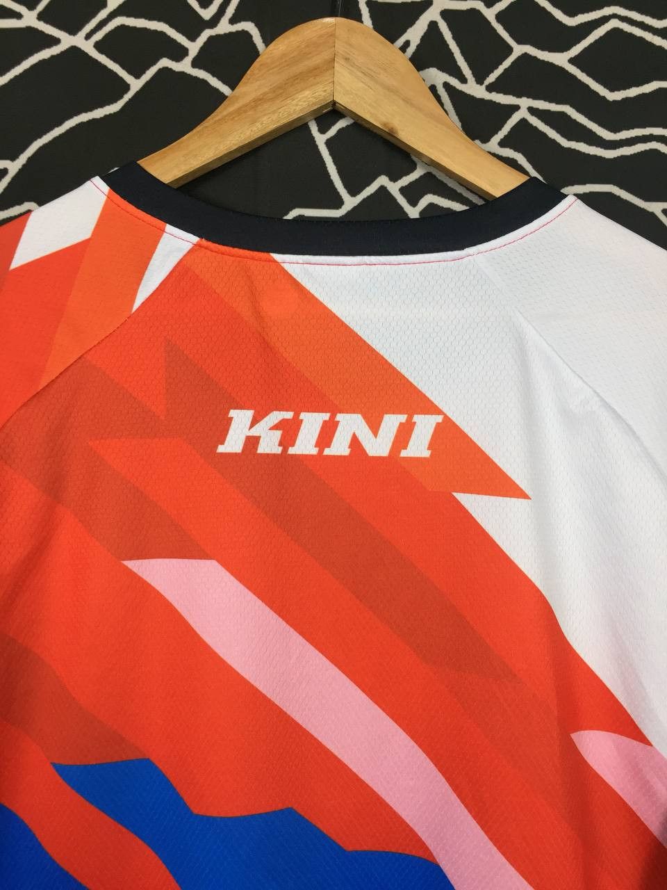 Red Bull KINI Red Bull Downhill Gear Cycling Motocross Jersey Size US XXL / EU 58 / 5 - 7 Thumbnail