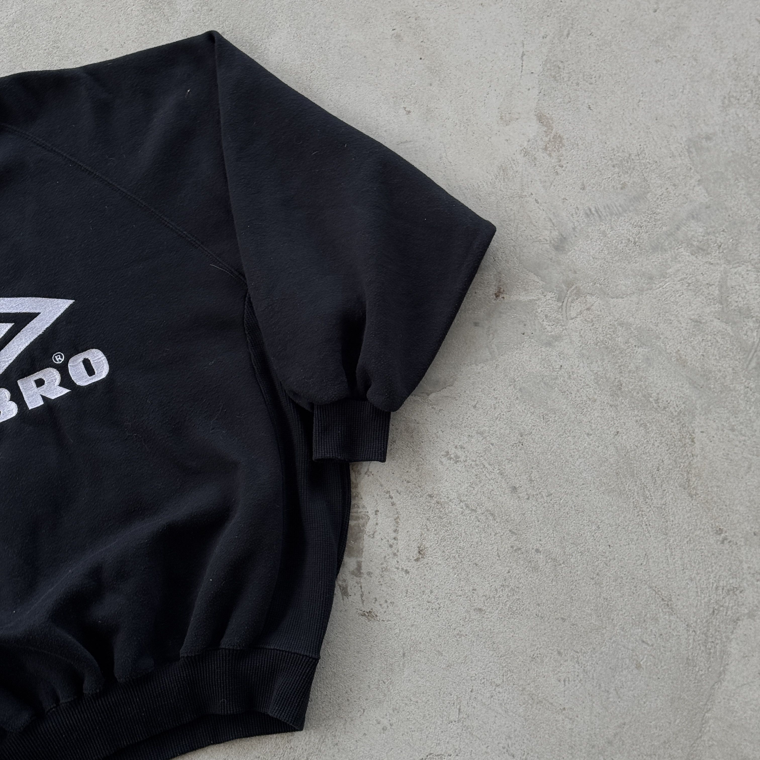 Umbro Vintage Umbro Sweatshirt Big Logo Pullover Y2K Size US M / EU 48-50 / 2 - 3 Thumbnail