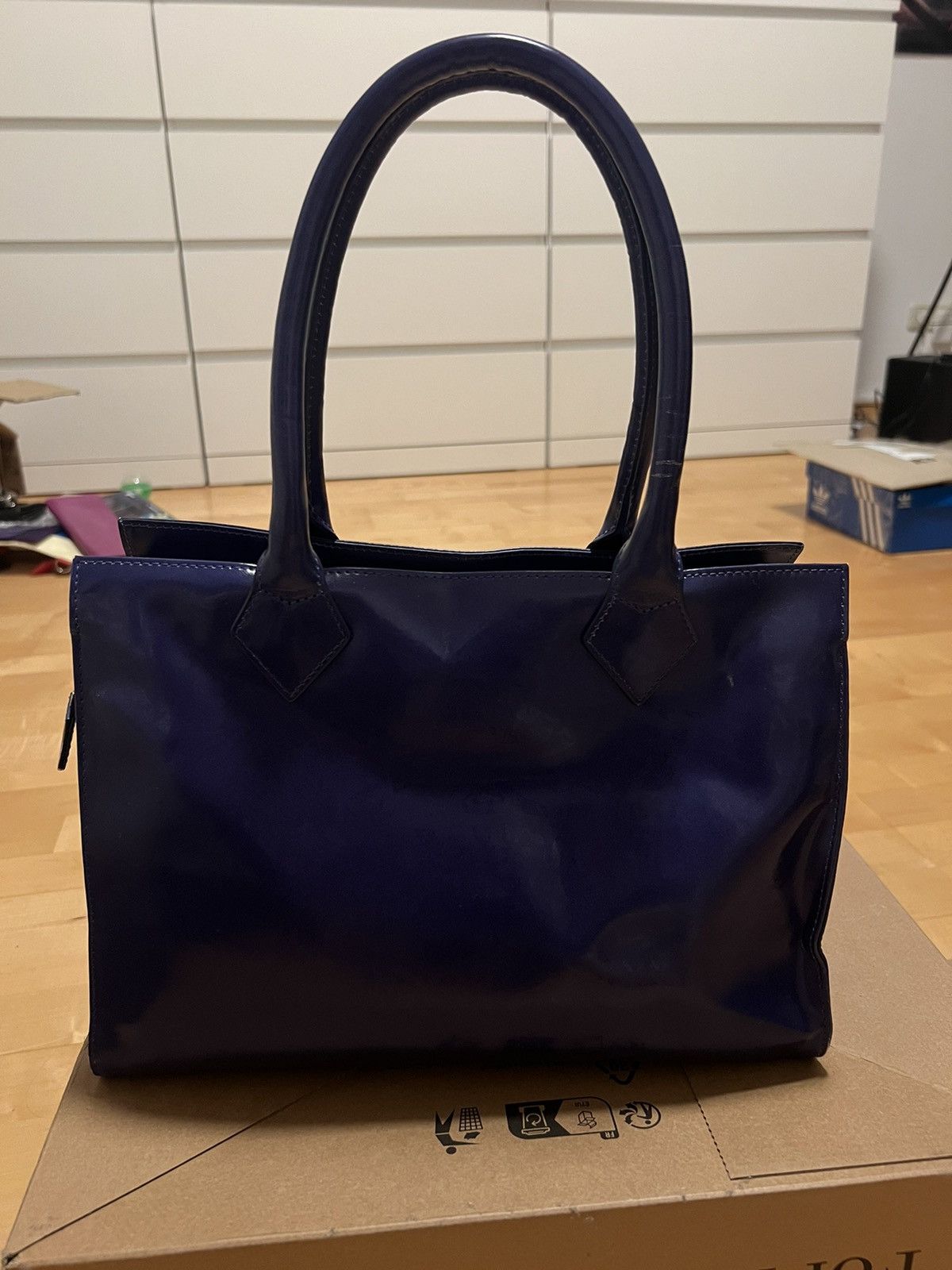 Vivienne Westwood Vivienne Westwood Orb Crest Handbag Size ONE SIZE - 2 Thumbnail