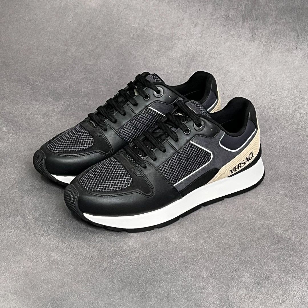 Versace Versace Casual Black Lowtop Sneakers 7 Men Size US 7 / EU 40 - 1 Thumbnail