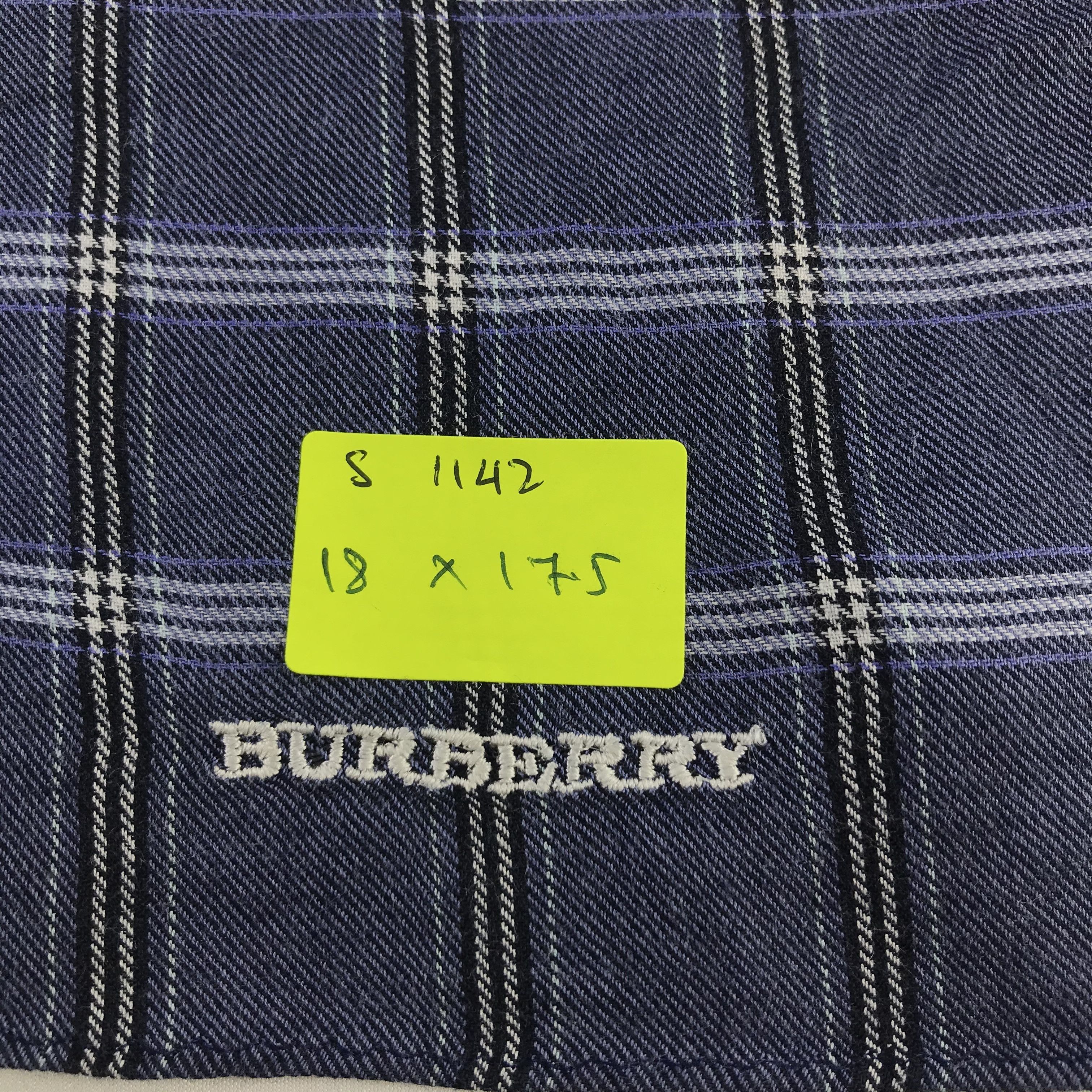 Burberry × Vintage Burberry Bandana / Handkerchief / Neckerchief - S1142 Size ONE SIZE - 4 Thumbnail