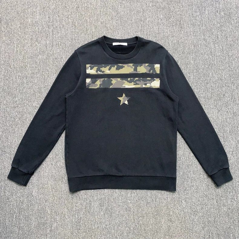 Givenchy givenchy camouflage print sweatshirt with star-dmc Size US S / EU 44-46 / 1 - 1 Thumbnail