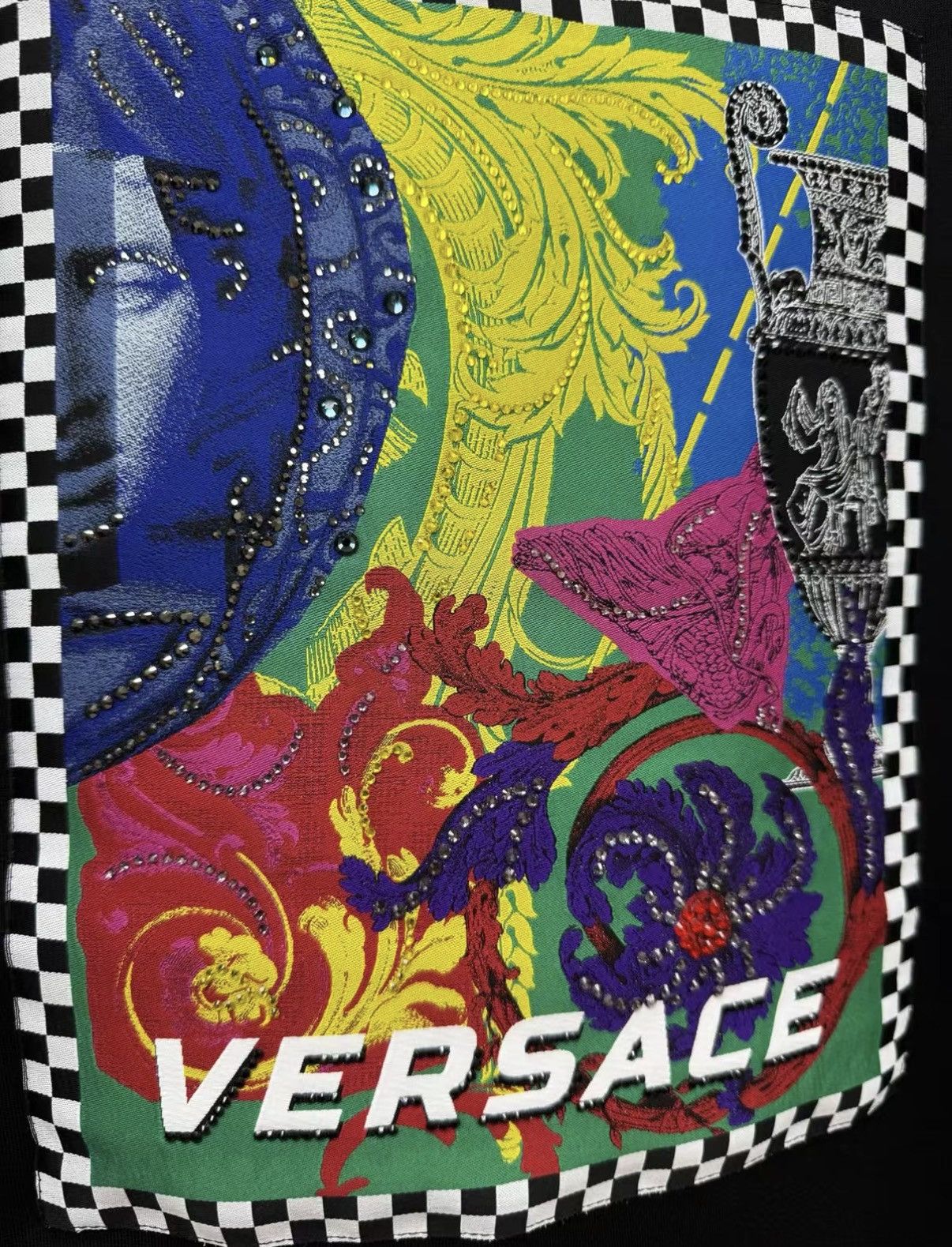 Versace VERSACE Rhinestone & Embroidered Short Sleeve T-shirt J30 Size US S / EU 44-46 / 1 - 3 Thumbnail