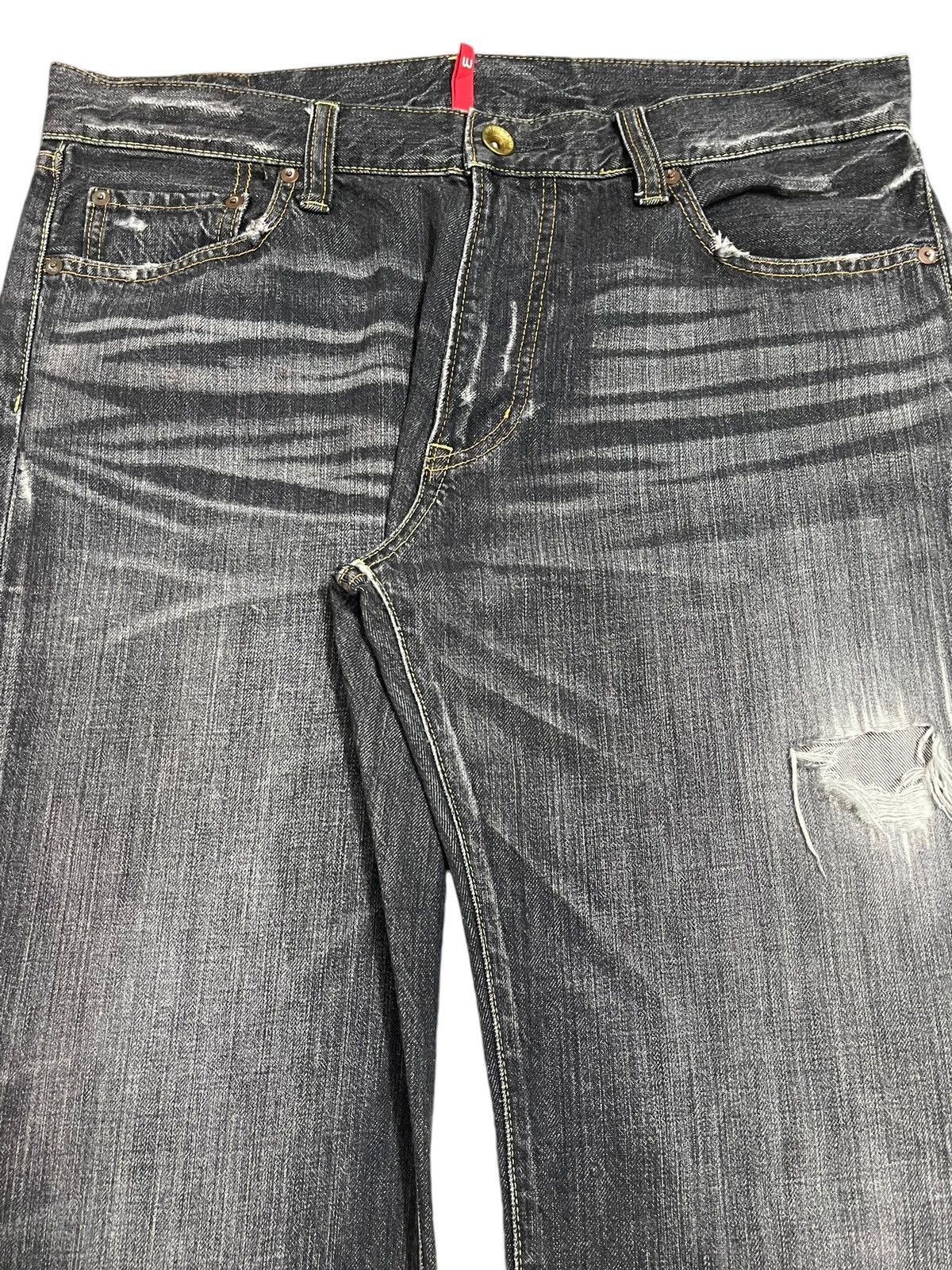 Uniqlo Vintage Japanese Uniqlo Faded Wash Style Loose Jeans Size US 36 / EU 52 - 4 Thumbnail
