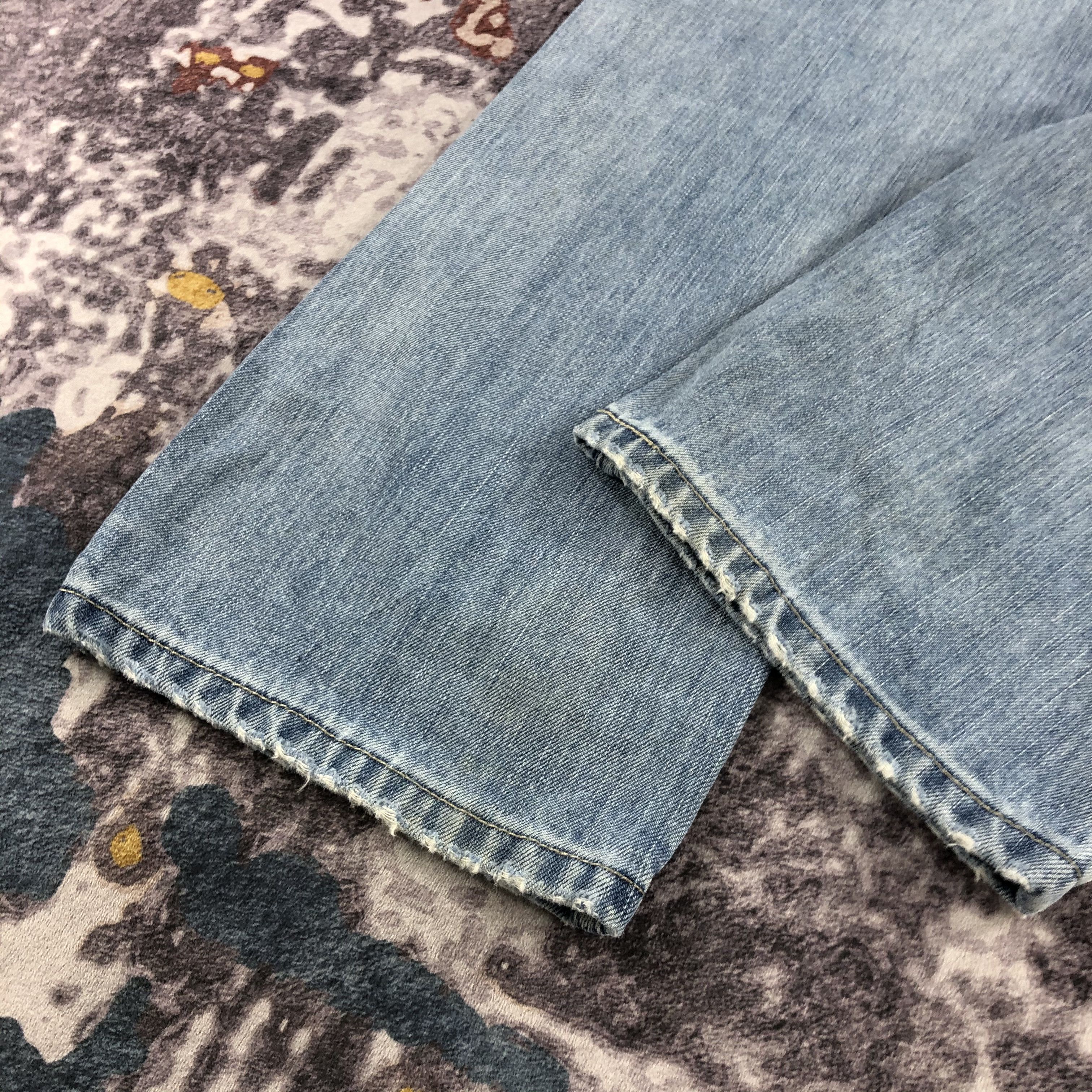Levi's × Vintage Vintage Light Wash Levis 505 Jeans-JM2682 Size US 29 - 7 Thumbnail