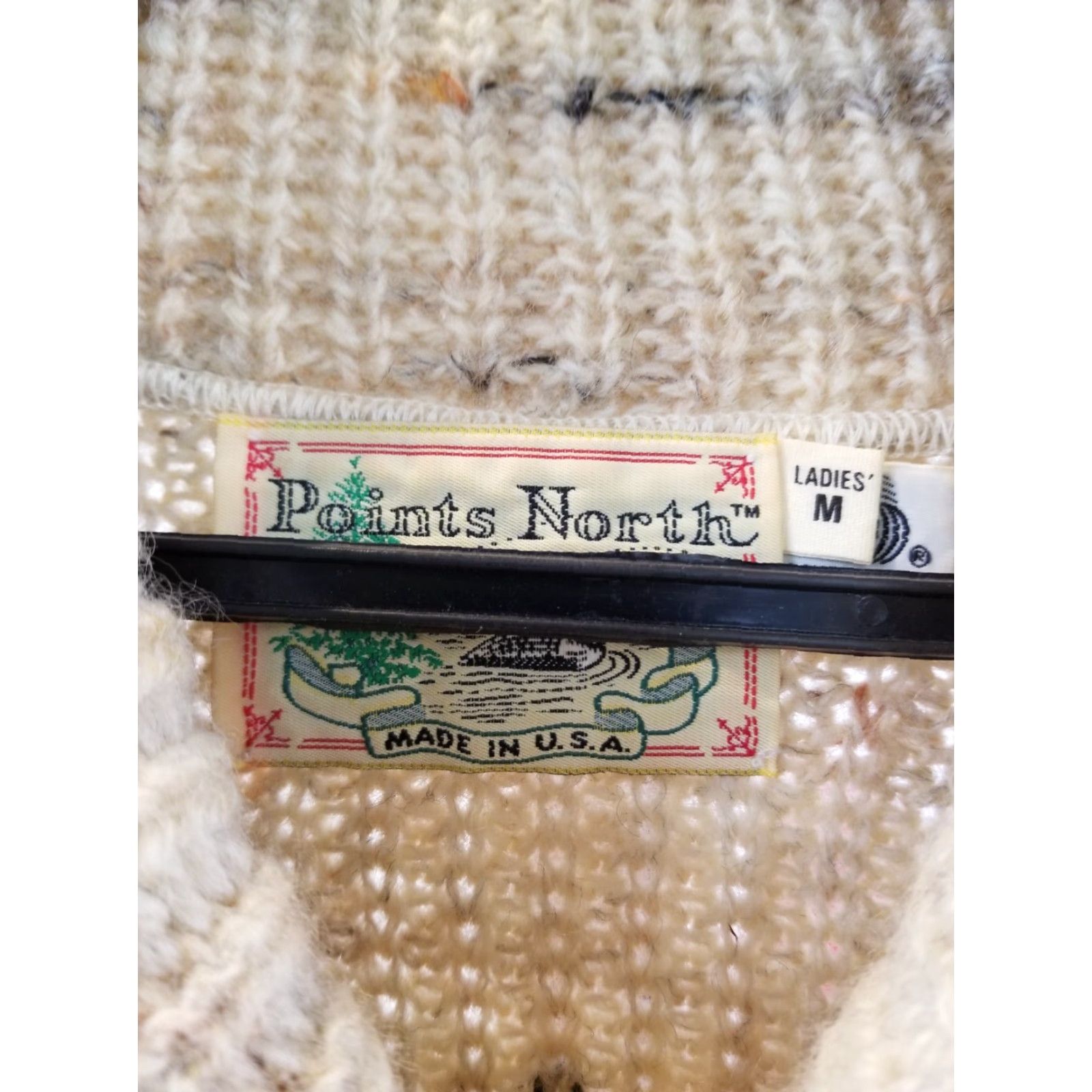 Vintage VINTAGE NORTH POINT ShEWl COLLAR WOOL SWEATER M WOMEN'S MEDIUM Beige Pullover 80's 18/18 23" SHLD TO CUFF 23" TOP TO BOTTOM Mens Womens Girls Boys Size M / US 6-8 / IT 42-44 - 3 Thumbnail