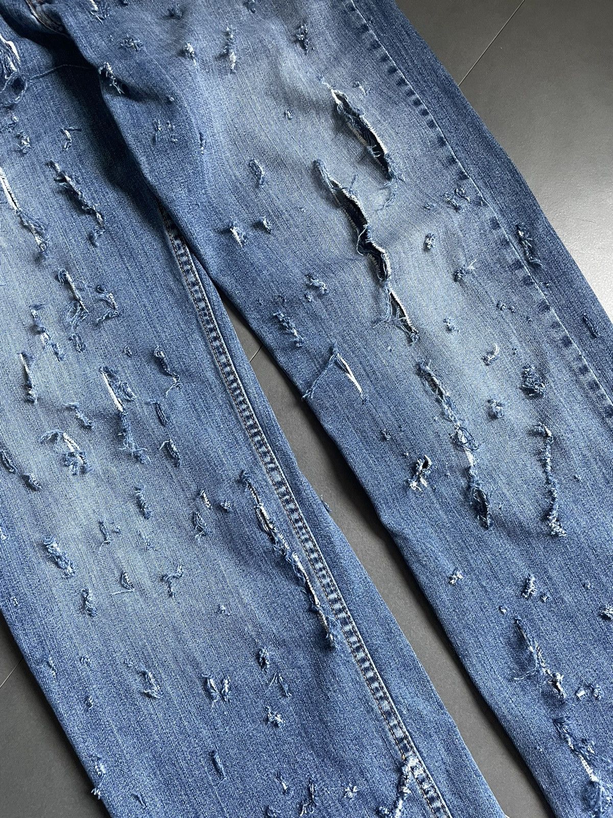 Levi's Vintage Trashed Distressed Levi’s 751 Jeans Made In USA Y2k Size US 32 / EU 48 - 5 Thumbnail