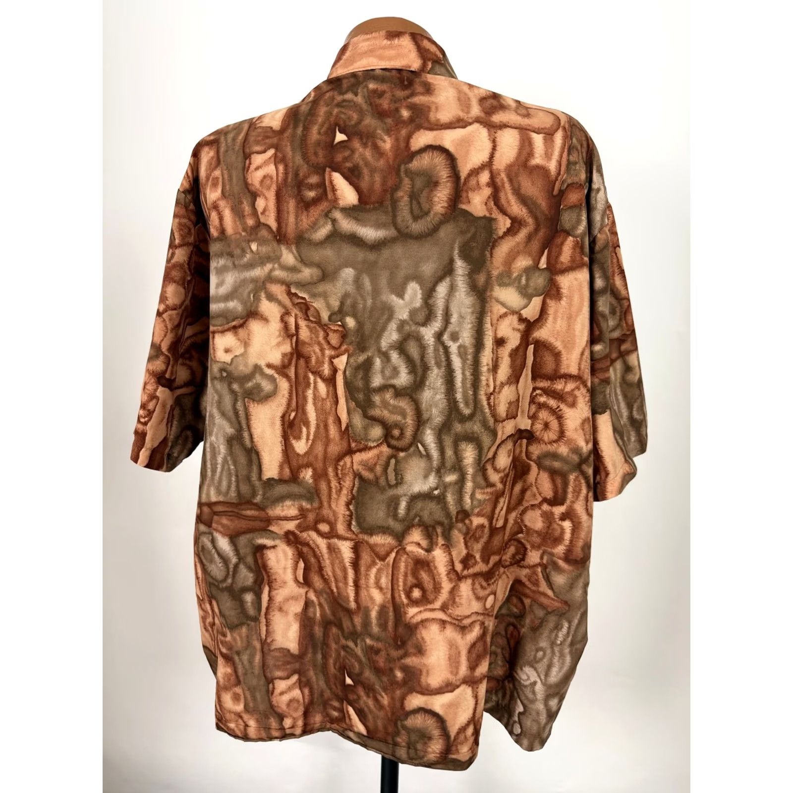 Vintage VINTAGE Alan Stuart Shirt Men XL Abstract Button-Up Silky Polyester USA Made Size US XL / EU 56 / 4 - 7 Thumbnail