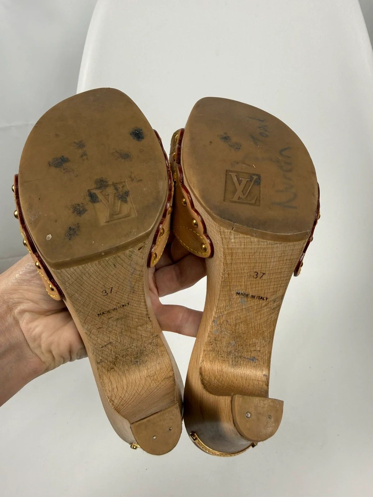 Louis Vuitton Louis Vuitton Leather Wooden Slides Clog Sandals size 37 Size US 7 / IT 37 - 8 Thumbnail