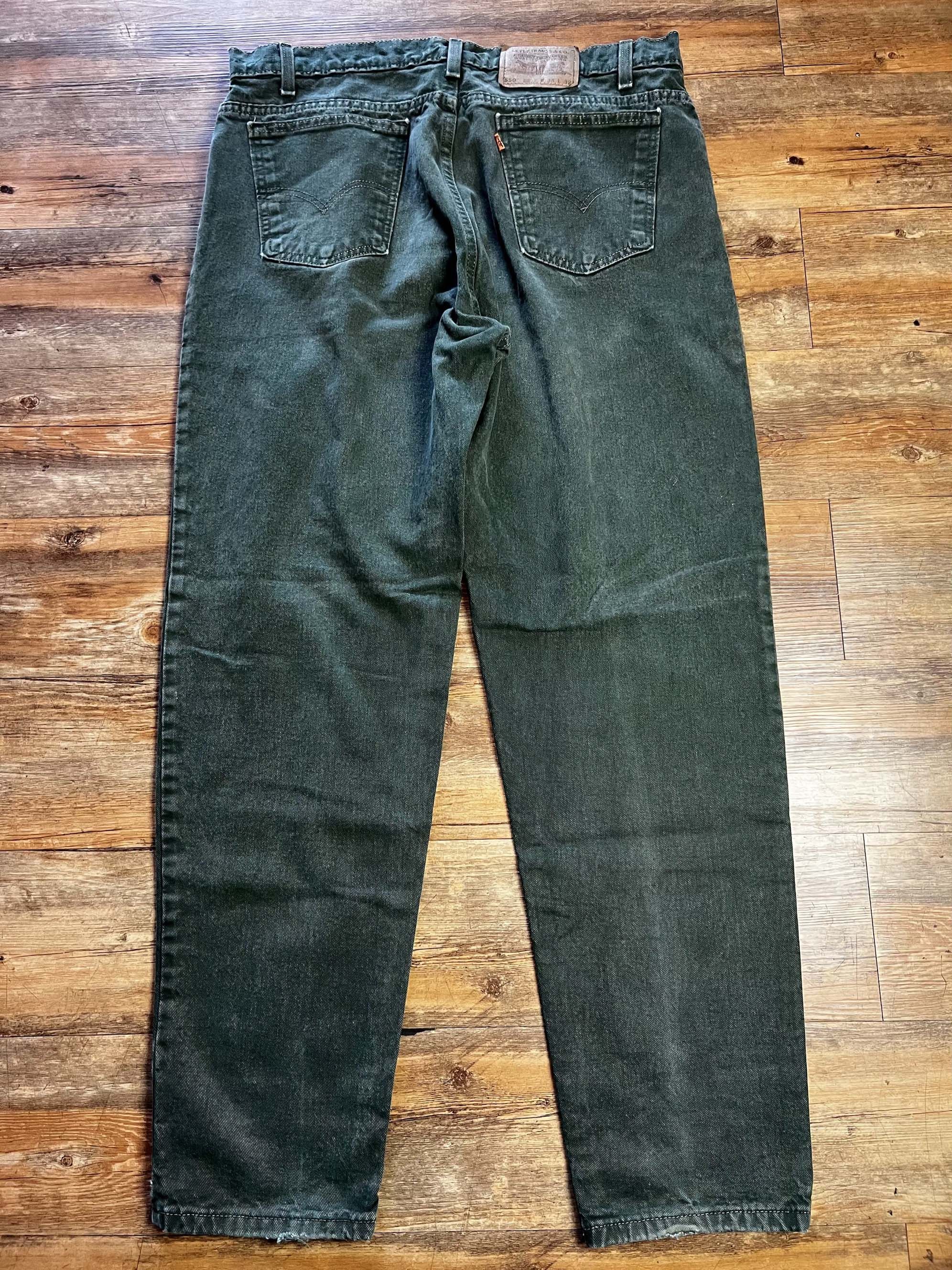 Levi's Vintage Clothing Vintage 1990's Levi's 550 Green Tapered Leg Orange Tab Jeans Size US 38 / EU 54 - 9 Thumbnail