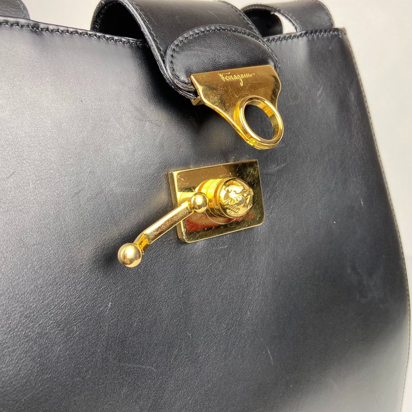 Salvatore Ferragamo Salvatore Ferragamo Gancini Black Bucket Shoulder Bag Size ONE SIZE - 19 Thumbnail