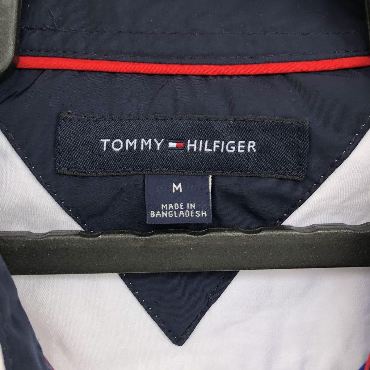Tommy Hilfiger Tommy Hilfiger Men’s Colorblocked Stripe Long Sleeve Shirt Size US M / EU 48-50 / 2 - 13 Thumbnail