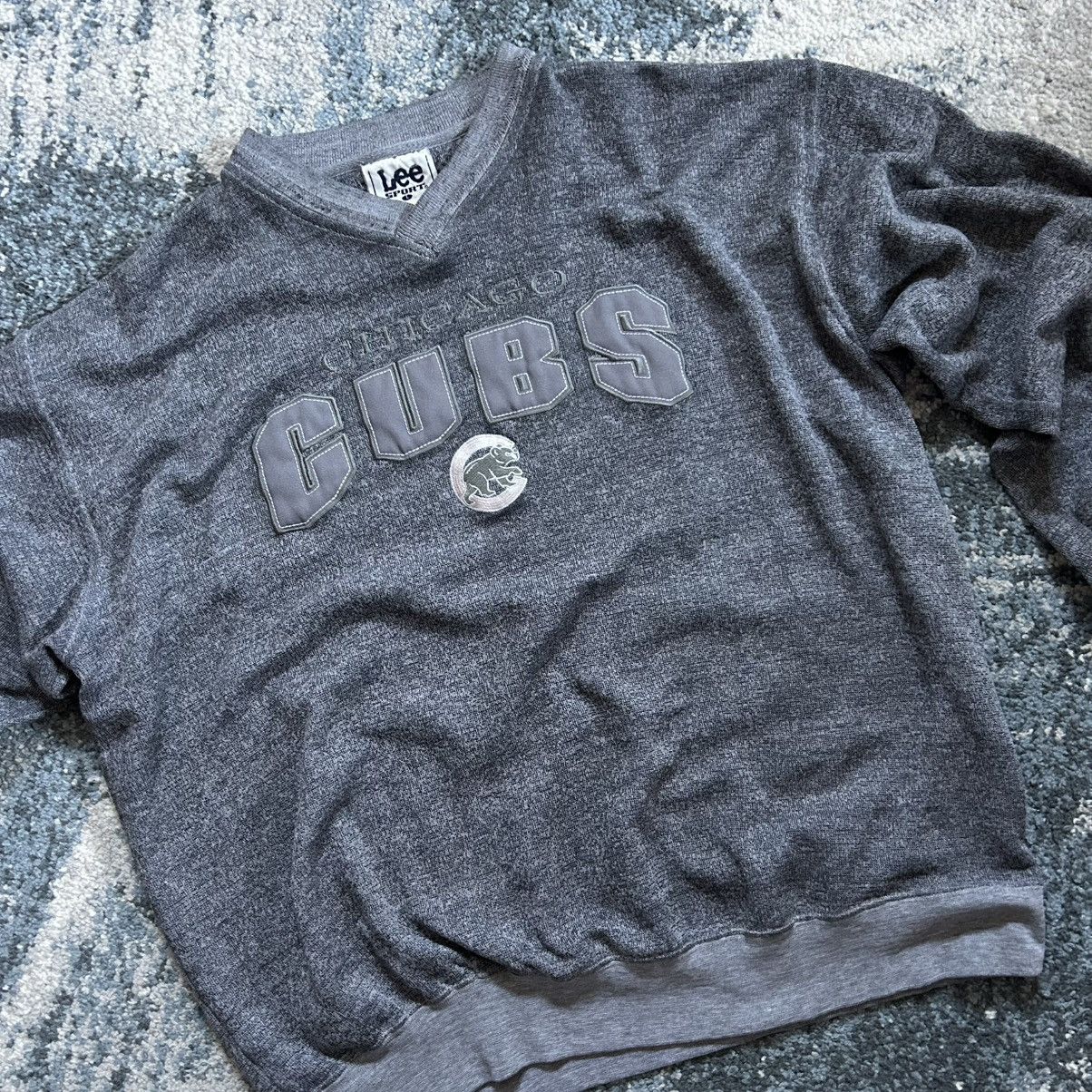 Lee Y2K LEE SPORT CHiCAGO CUBS GREYSCALE BOXY V-NECK SWEATSHiRT Size US L / EU 52-54 / 3 - 2 Thumbnail