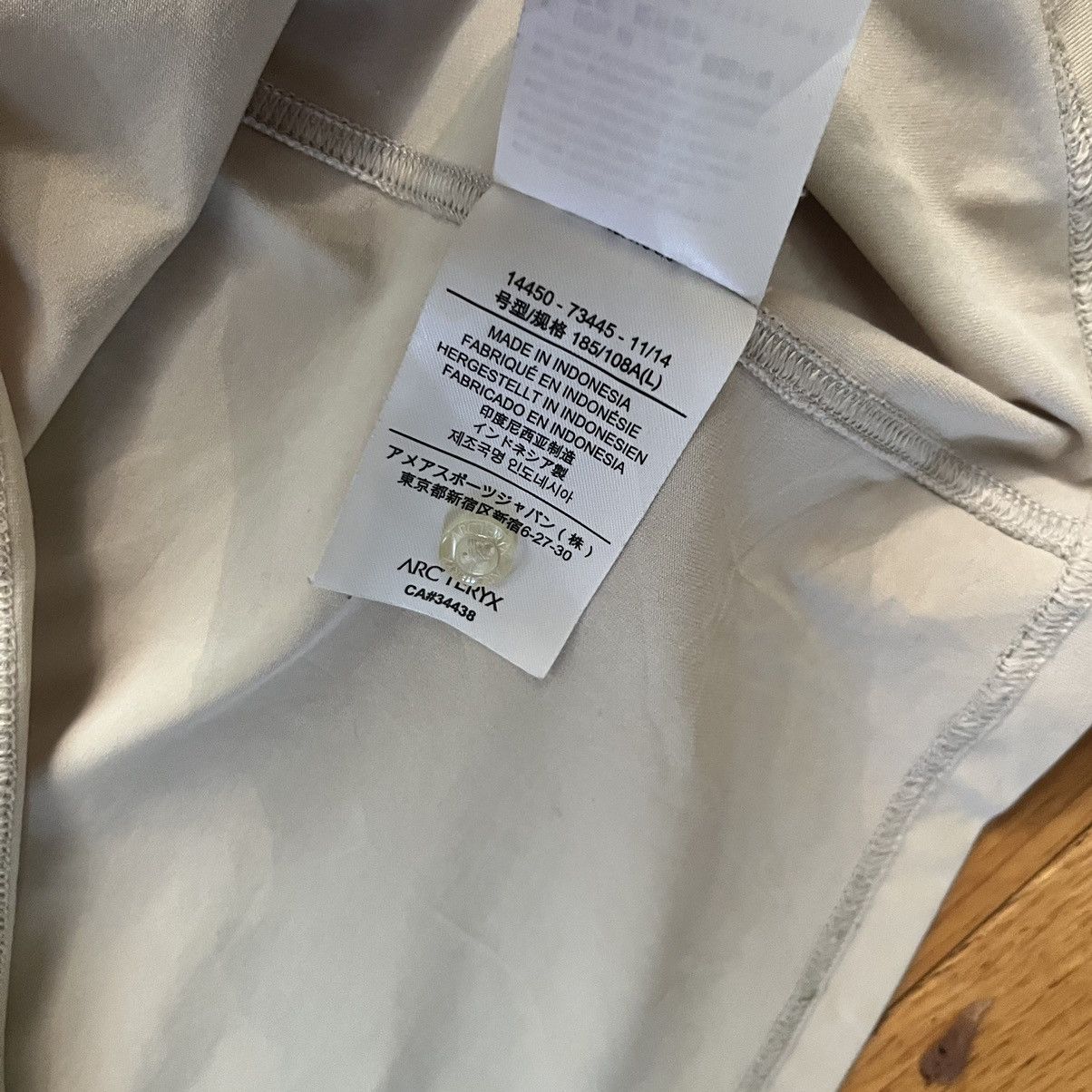 Arc'teryx × Vintage Arc’teryx Cream Lightweight Polo Size US L / EU 52-54 / 3 - 7 Thumbnail