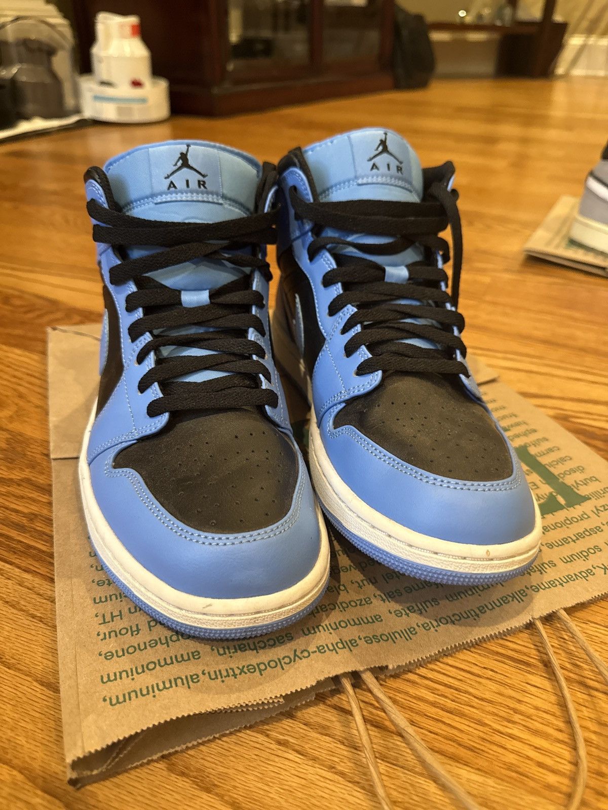 Nike Jordan 1 University Mid Blue Black Size US 10.5 / EU 43-44 - 5 Thumbnail