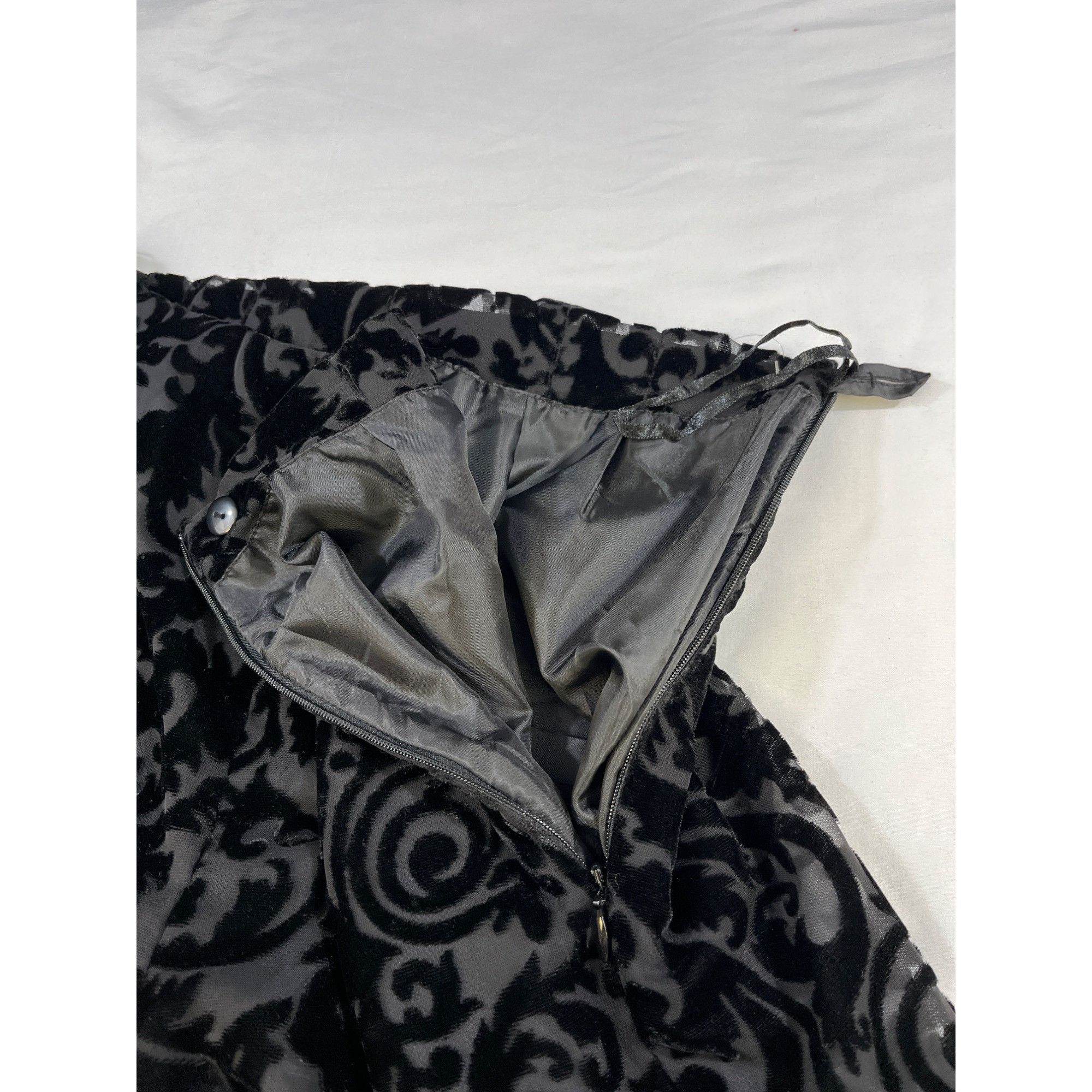 Talbots Talbots Women's Black/Grey Parsley Dress Pants Size 6P SKU 5 Size 28" / US 6 / IT 42 - 5 Thumbnail