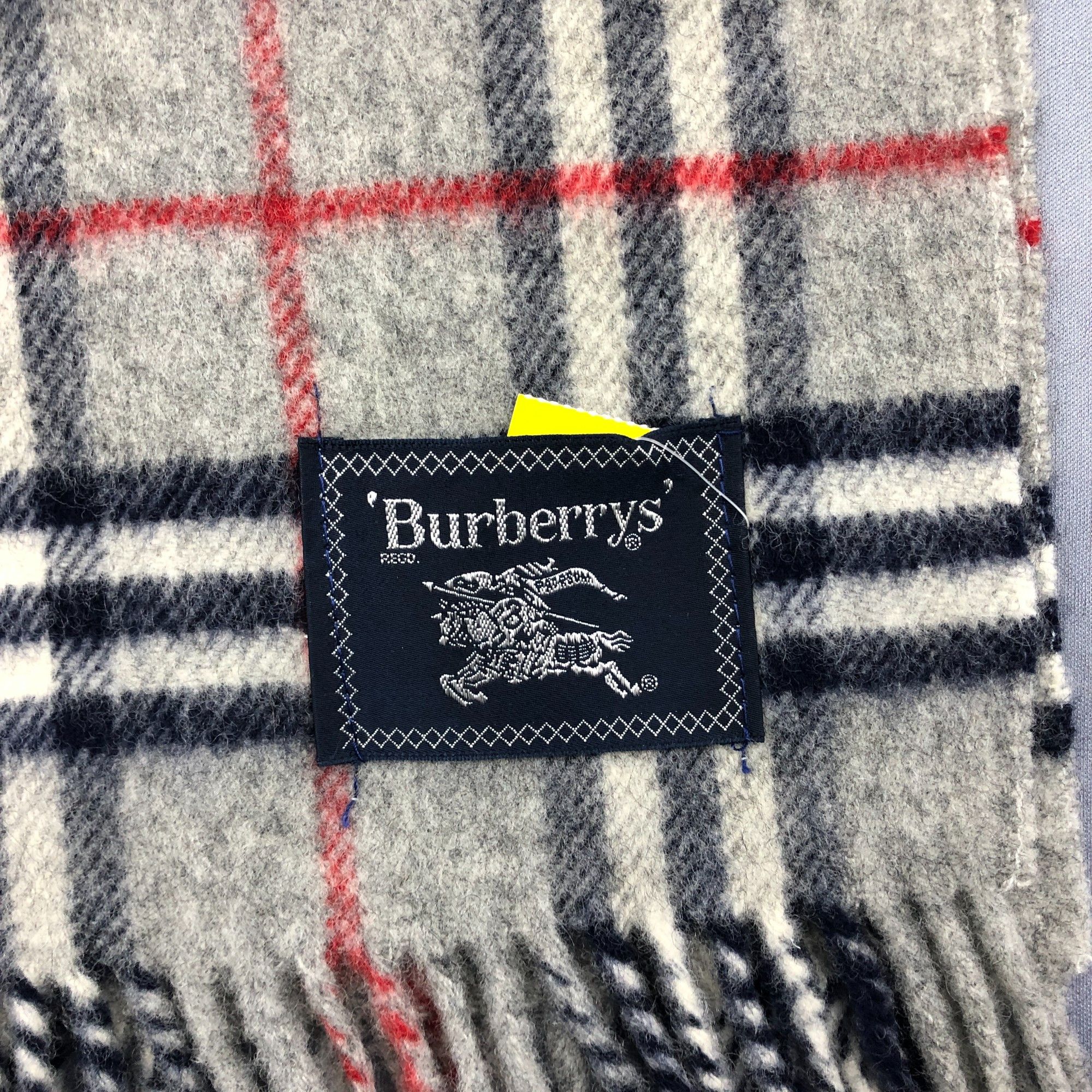 Burberry Vintage Burberry Scarf Muffler Wool Cashmere Scarves. Size ONE SIZE - 5 Thumbnail