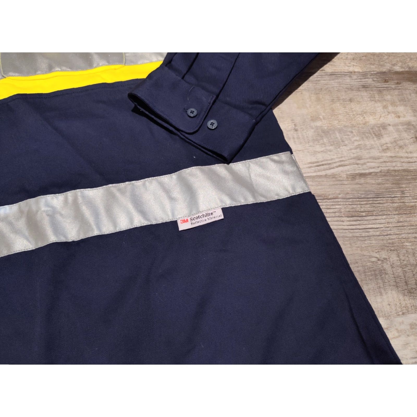Sisley VINTAGE Bisley Workwear Safety-Top Long Sleeve Hi-vis Drill Shirt Men 3XL Yellow Reflective UPF 50+ Size US XXL / EU 58 / 5 - 3 Thumbnail