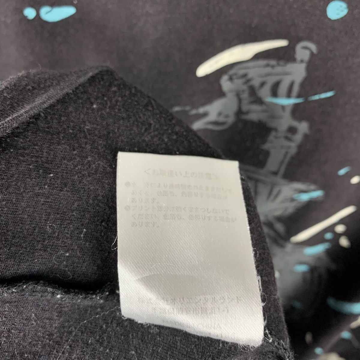 Disney Vintage MICKEY MOUSE full printed pirates forever disney tee Size US L / EU 52-54 / 3 - 10 Thumbnail
