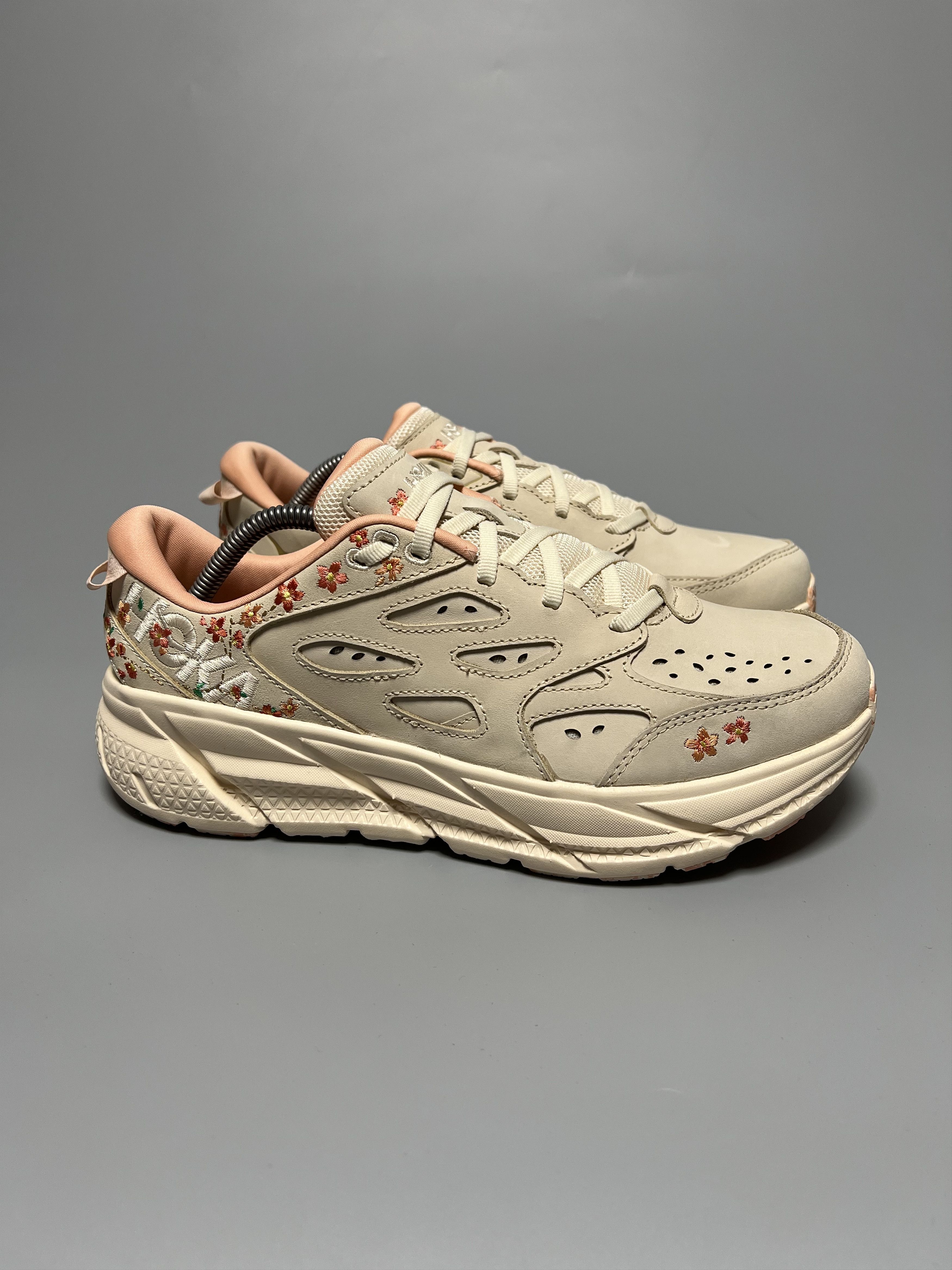 Hoka Hoka One One Clifton L BP 'Vibrant Bloom Pack' Size US 9.5 / IT 39.5 - 1 Thumbnail