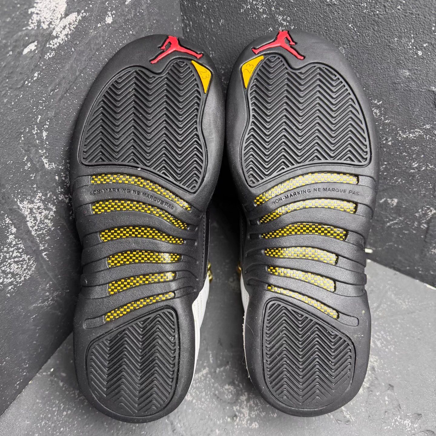 Nike Air Jordan 12 Taxi Black & White Q10 Size US 7.5 / IT 37.5 - 4 Thumbnail