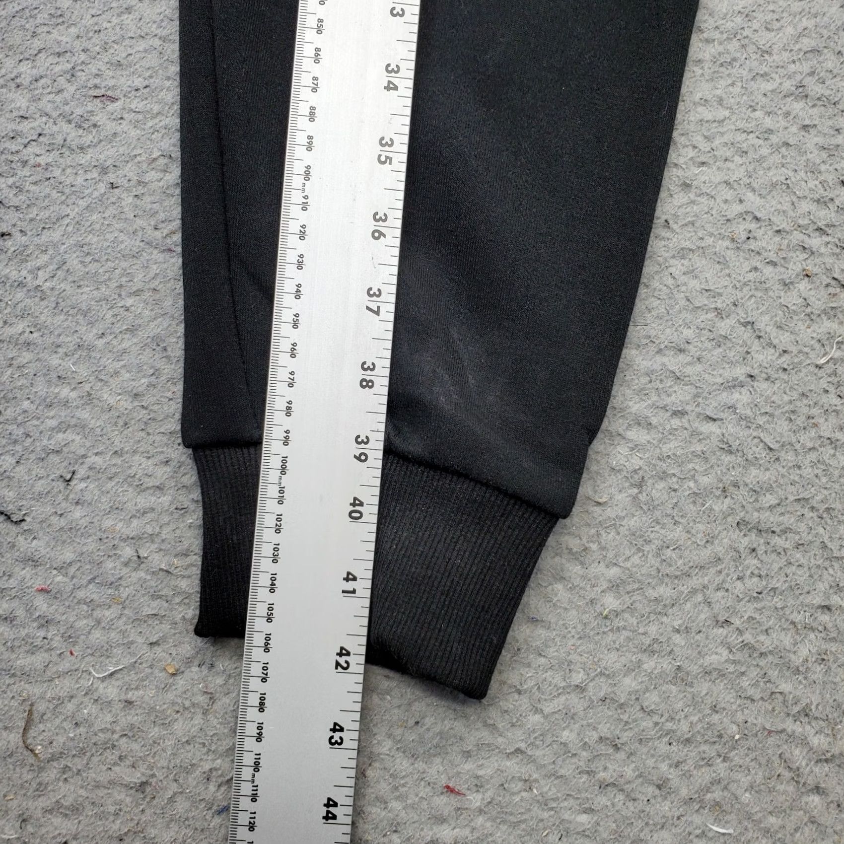 Vintage VINTAGE? (No) Ultra Performance Sweatpants Men 3X Black Tech Fleece Comfort Drawstring Pants Mens Black Sweatpants 3X Ultra Performance Denim? Size US 39 - 4 Thumbnail