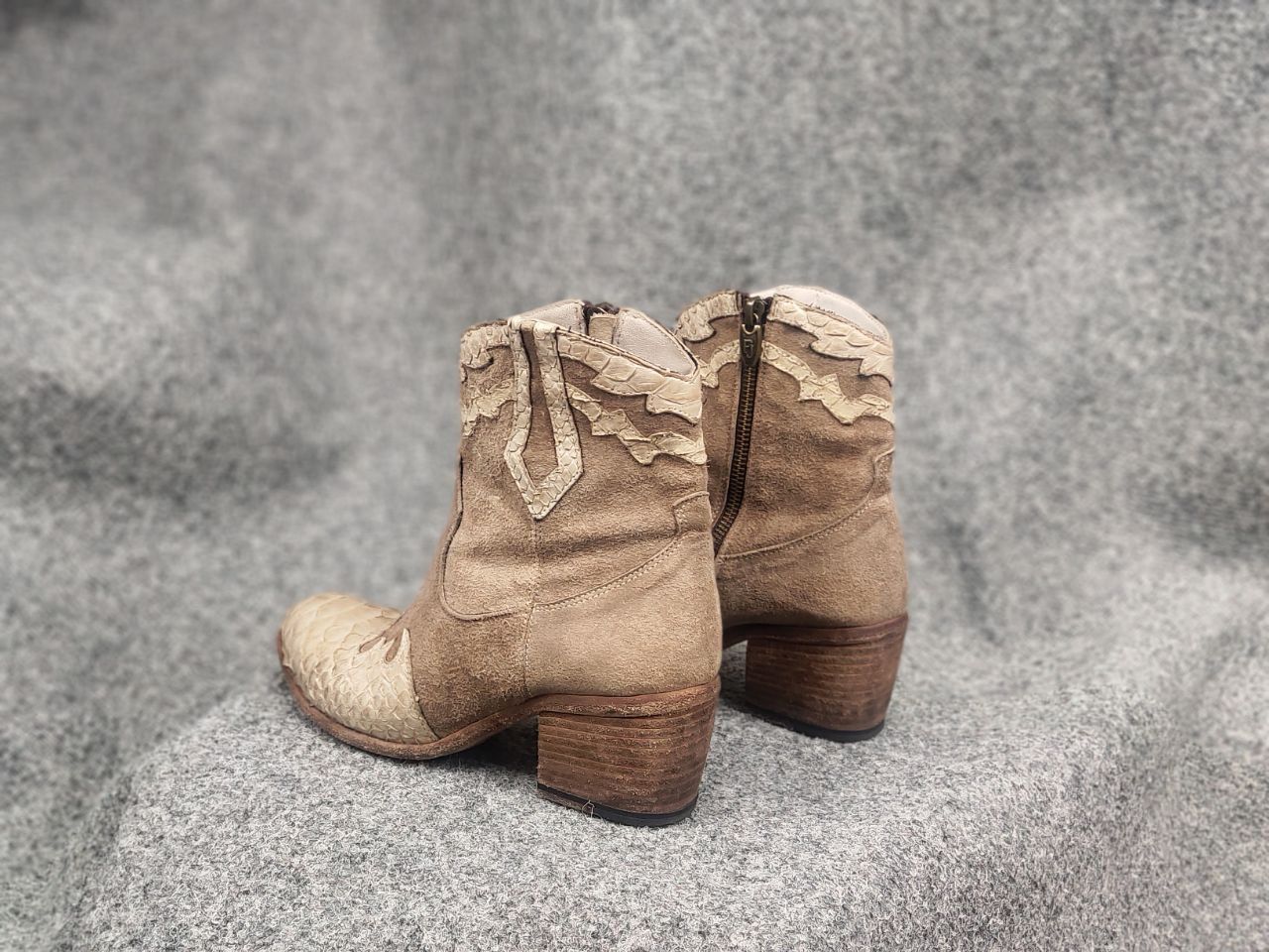 Vintage Fauzian Jeunesse Leather reptile Western Ankle Boots Zip Size US 7 / IT 37 - 7 Thumbnail