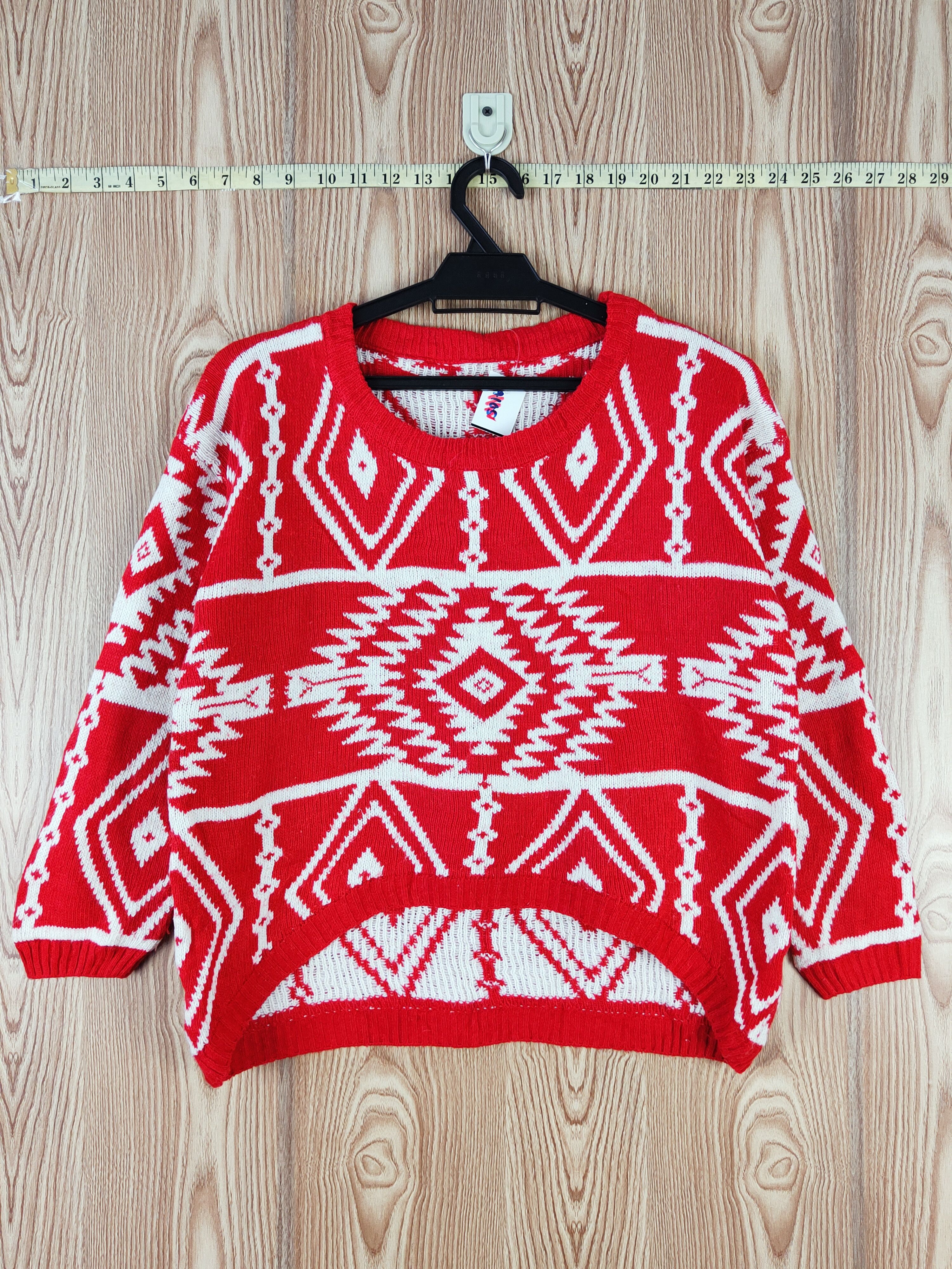 Japanese Brand Japan navajo art Red White Knitwear Sweatshirts #W554 Size US S / EU 44-46 / 1 - 1 Thumbnail