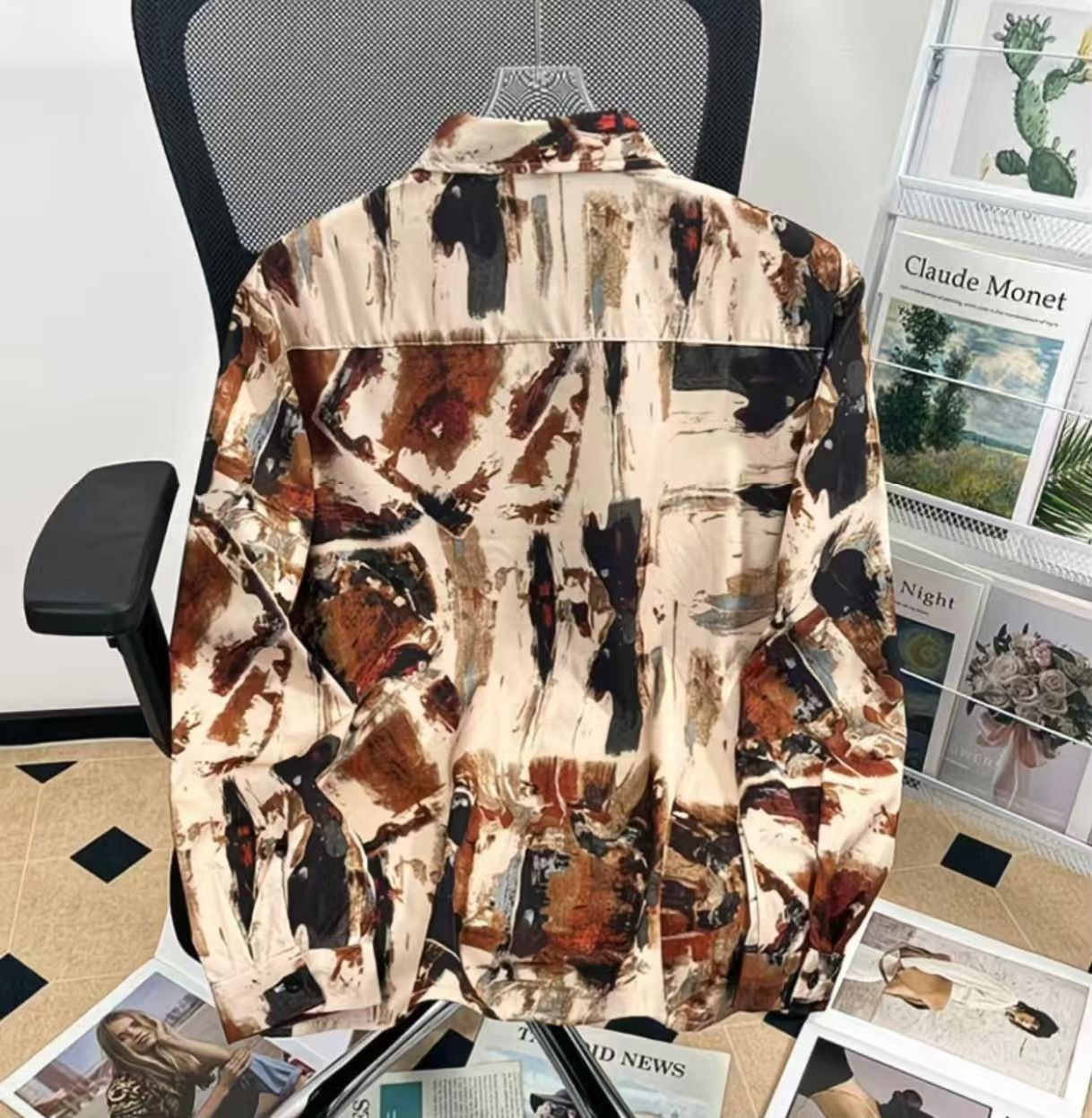 Vintage Vintage Art Graffiti Print Long Sleeve Shirt Size M Size US M / EU 48-50 / 2 - 3 Thumbnail
