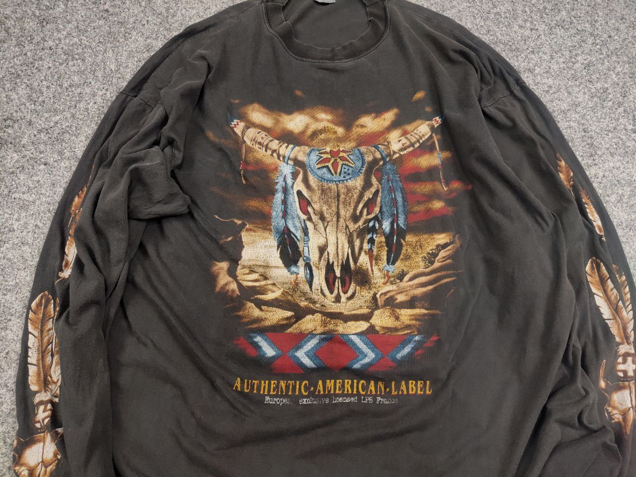 Vintage Vintage 90s Authentic American label skull horns long sleeve Size US L / EU 52-54 / 3 - 9 Thumbnail