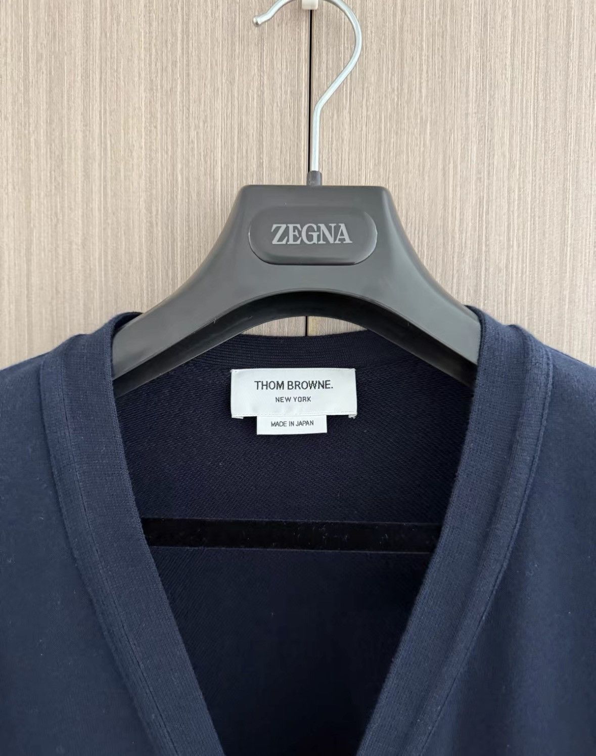 Thom Browne Thom Browne Dark Blue Waffle Logo Cardigan xy Size US XL / EU 56 / 4 - 3 Thumbnail