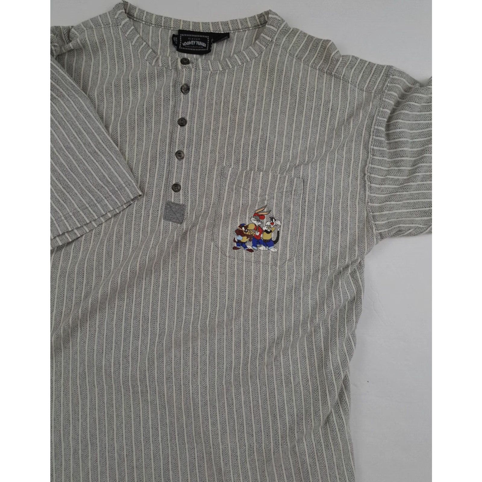 Vintage VINTAGE Classic Looney Tunes Grey Pinstriped Baseball Jersey L Taz,Bugs,Sly LG 1990s Gray Mens Size US L / EU 52-54 / 3 - 4 Thumbnail